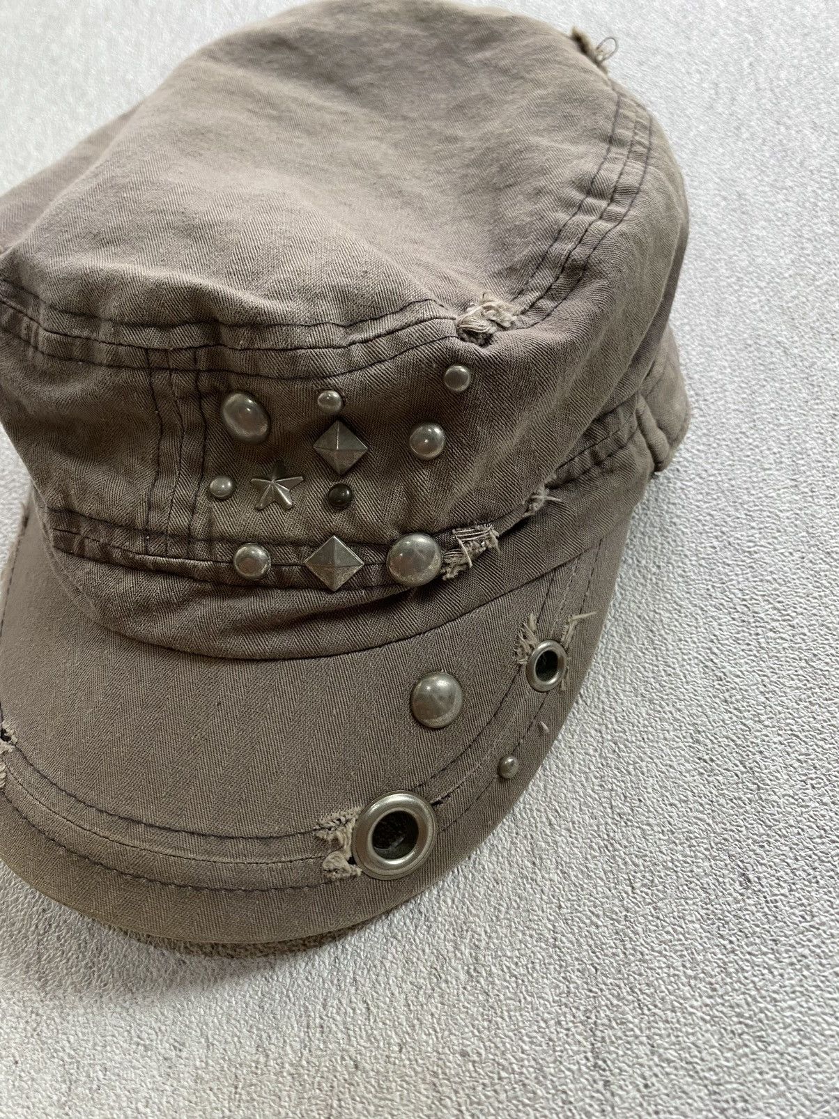 Hysteric Glamour Y2K Japanes Patrol Cap Studded Vkei Gothic Style Size ONE SIZE - 2 Thumbnail