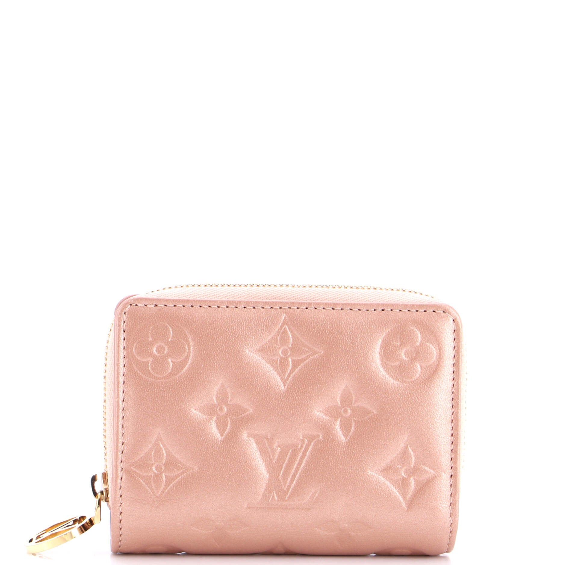 Louis Vuitton Coussin Lou Wallet Size ONE SIZE - 1 Thumbnail