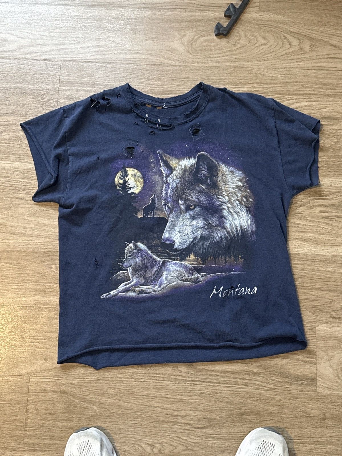 Vintage Vintage Thrashed Wolf Montana Shirt Size US M / EU 48-50 / 2 - 1 Thumbnail