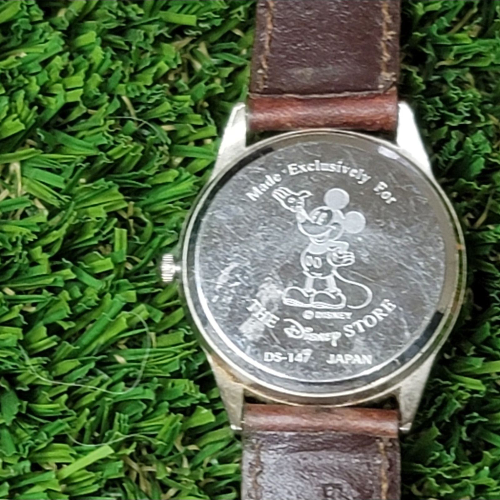 Disney Vtg Disney Store Mickey Mouse Scatter Ball Watch Size ONE SIZE - 6 Thumbnail
