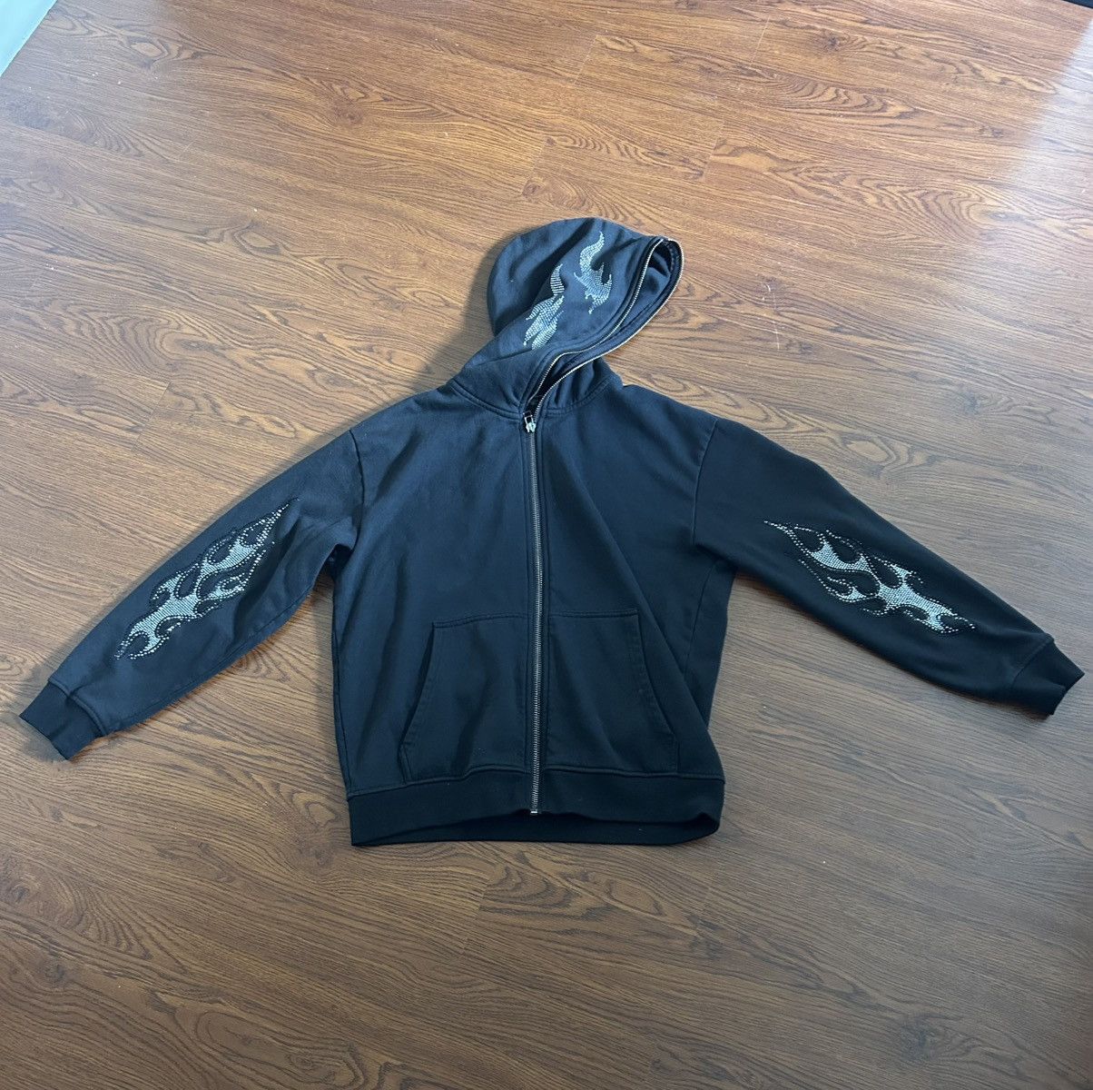 Forever 21 Black Flame Rhinestone Zip-Up Hoodie Size US XXL / EU 58 / 5 - 1 Thumbnail
