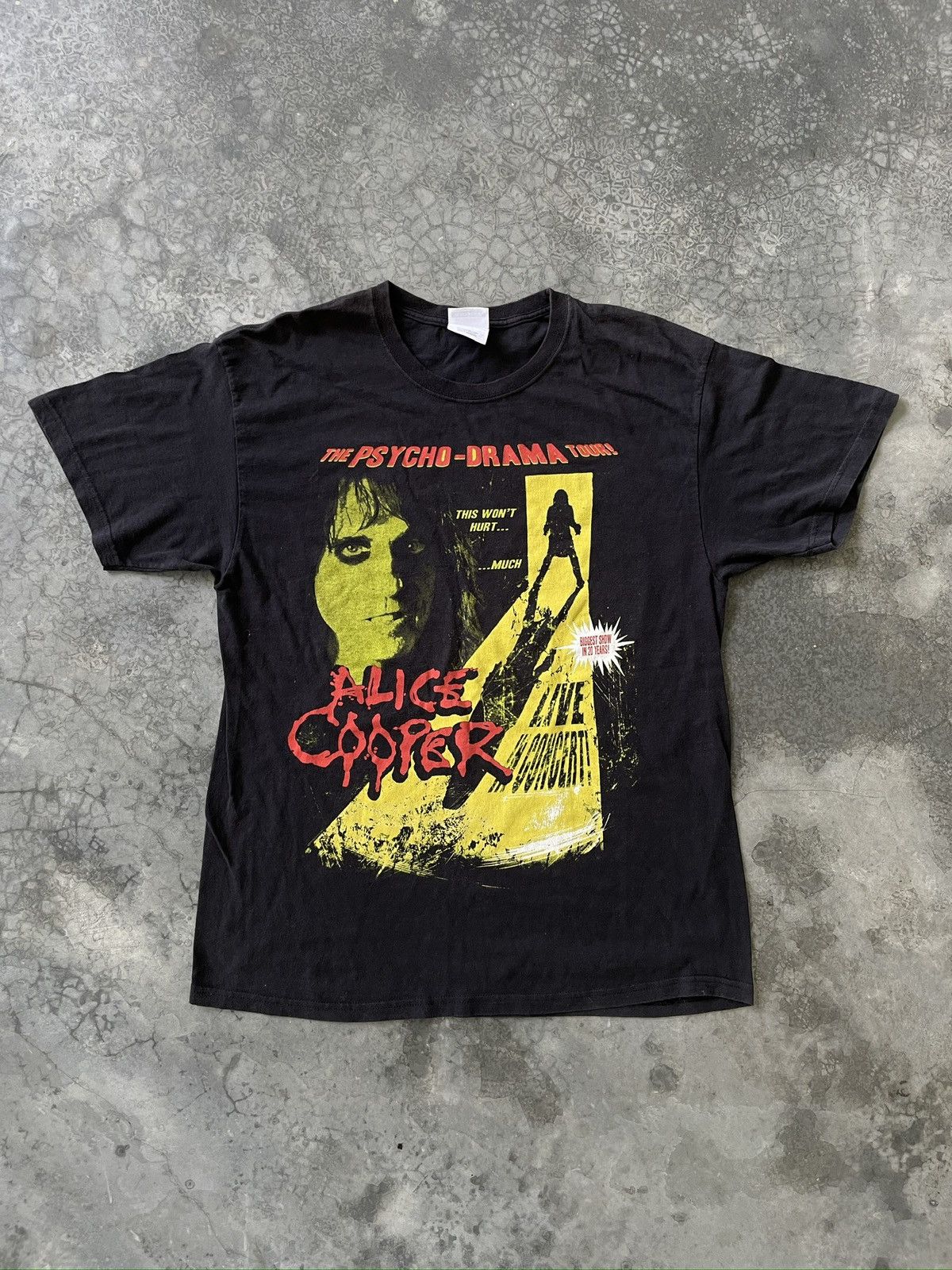 Band Tees × Hanes × Vintage Vintage Y2K The Psycho Drama Tour “ALICE COOPER” Band Tees Size US L / EU 52-54 / 3 - 1 Thumbnail