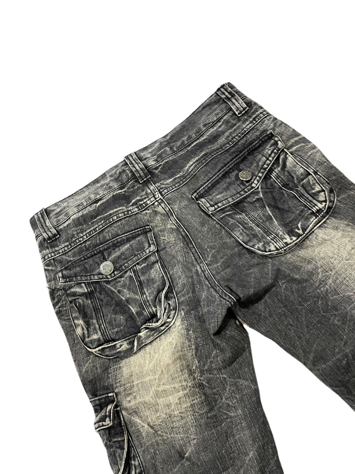 LOWBOX Lowbox Flared Distressed Stonewash Jeans Size US 31 - 18 Thumbnail