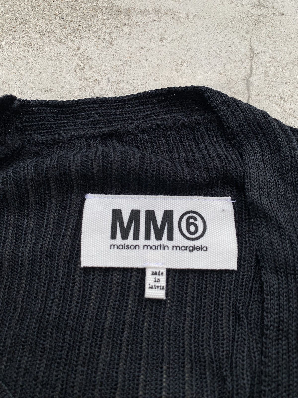 Maison Margiela MAISON MARTIN MARGIELA MM6 DISTRESSED CARDIGAN Size S / US 4 / IT 40 - 4 Thumbnail