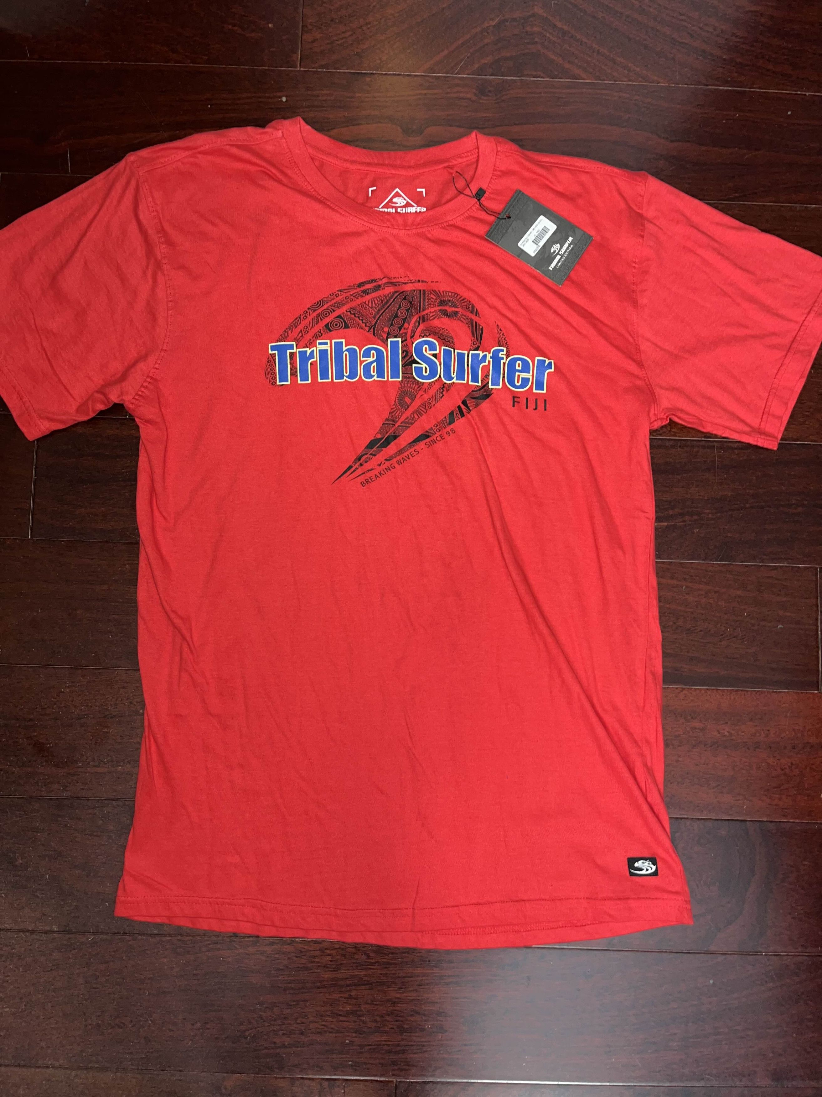 Vacation Y2K Tribal Hawaii Surfer Fiji Tee Size US XL / EU 56 / 4 - 3 Thumbnail