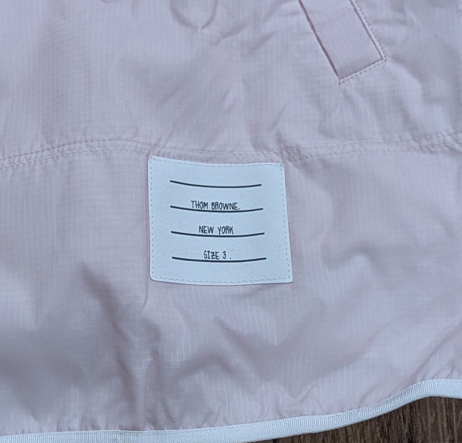 Thom Browne Thom Browne Contrast 4 Bar Coach Jacket Light Pink 3 - Large Size US L / EU 52-54 / 3 - 3 Thumbnail
