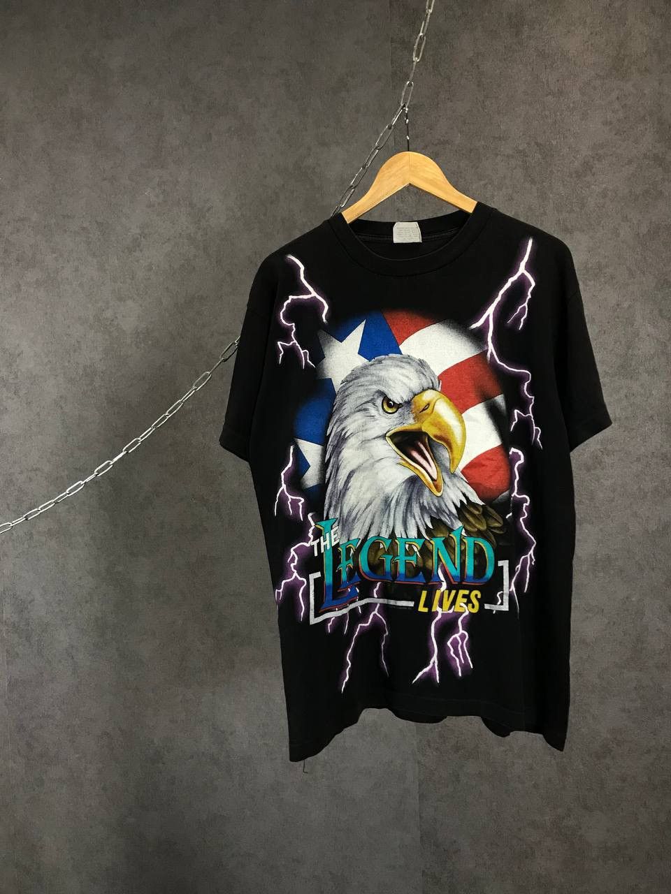 Vintage American Thumder 90s vintage single stitch tee Size US L / EU 52-54 / 3 - 1 Thumbnail