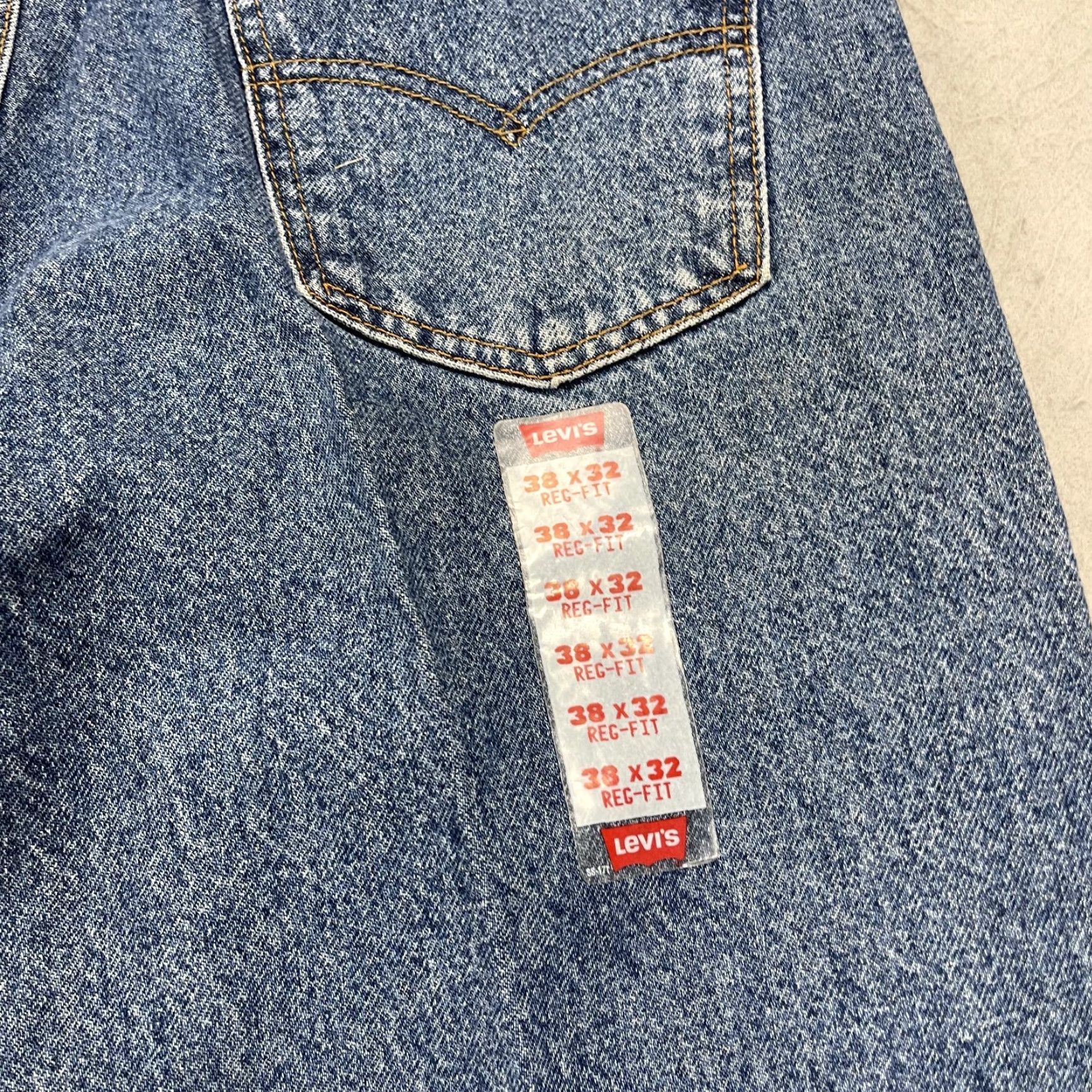 Levi's VINTAGE Levi's 505 Jeans Mens 38x32 Blue Orange Tab Regular Straight DEADSTOCK Size US 38 / EU 54 - 6 Thumbnail