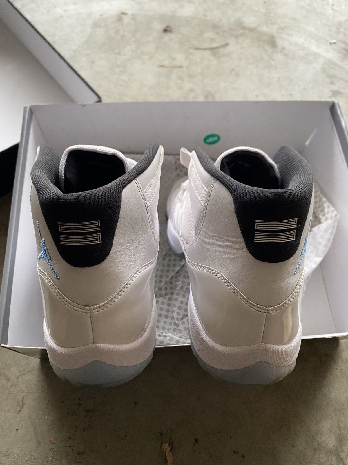 Jordan Brand Jordan 11 High Legend Blue Size US 12 / EU 45 - 3 Thumbnail