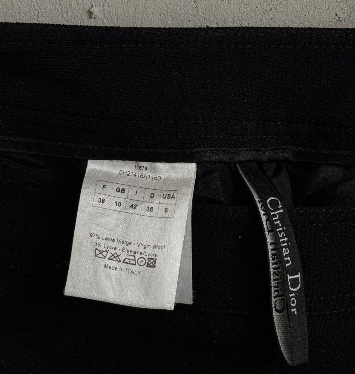 Dior Christian Dior Buttoned Ankle Wool Trousers AW11 Size 27" / US 4 / IT 40 - 8 Thumbnail