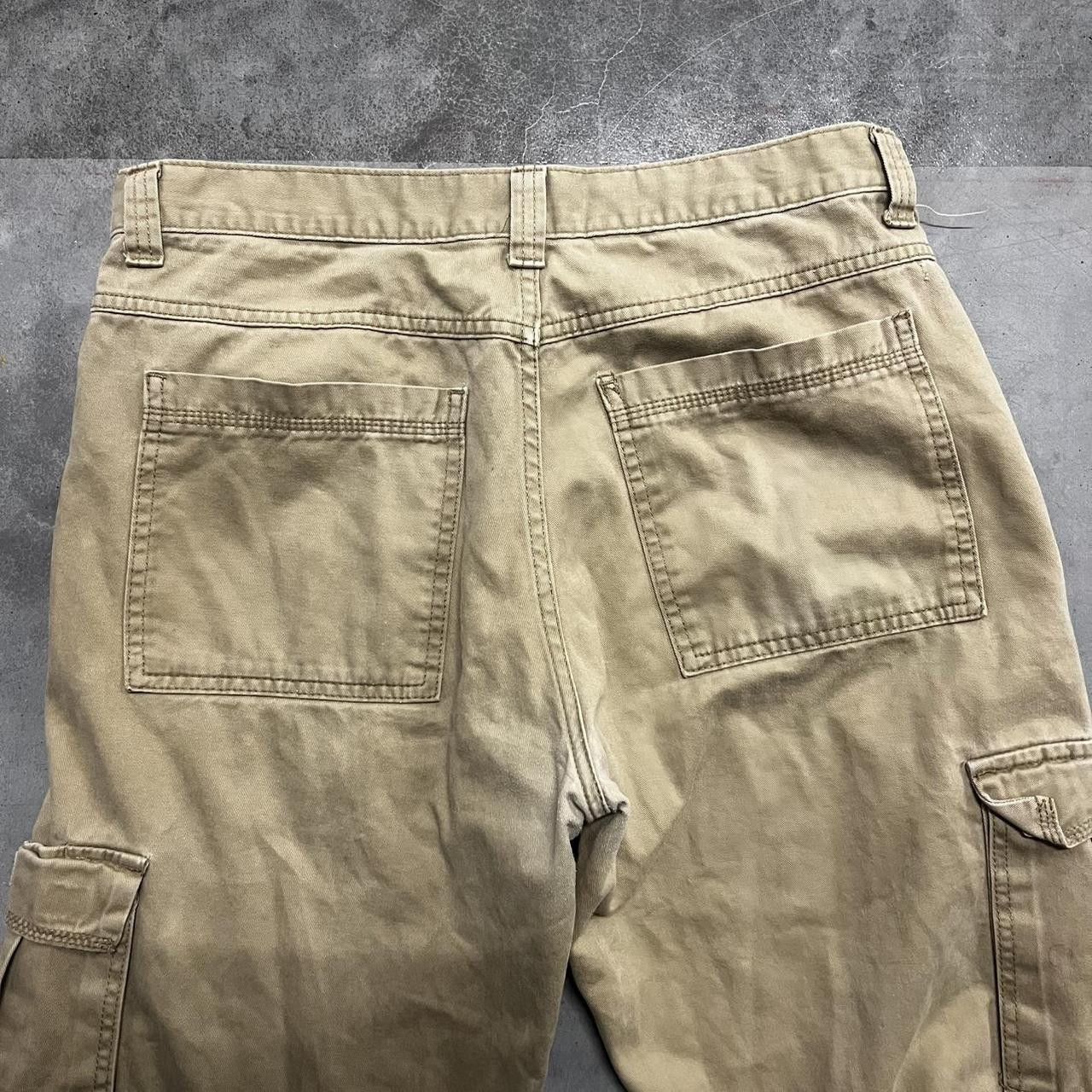 Japanese Brand × Vintage Vintage Y2K/2000s Baggy Carhartt Style Khaki Cargo Pants! Size US 32 / EU 48 - 7 Thumbnail