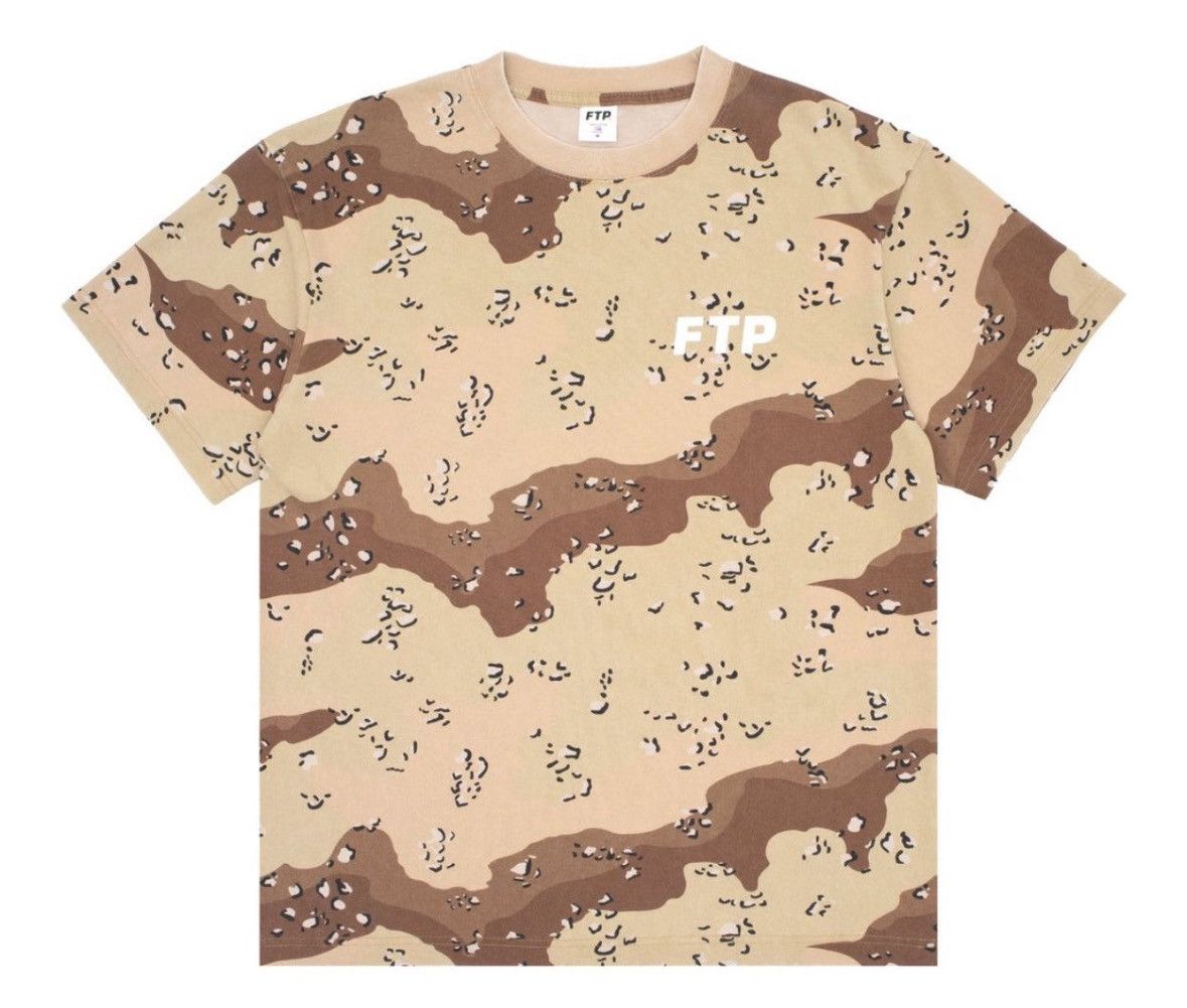 Fuck The Population MEDIUM FTP DESERT CAMO LOGO 15 YEAR ANNIVERSARY TEE IN HAND Size US M / EU 48-50 / 2 - 2 Thumbnail
