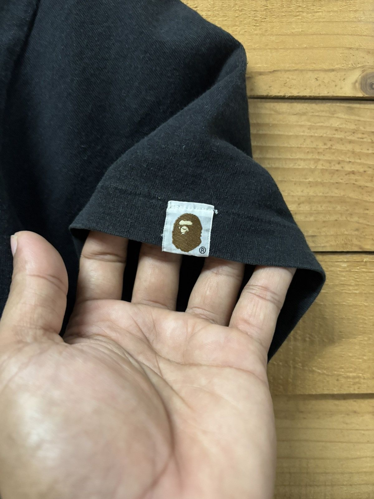 Bape Vintage a bathing ape tshirt Size US M / EU 48-50 / 2 - 7 Thumbnail