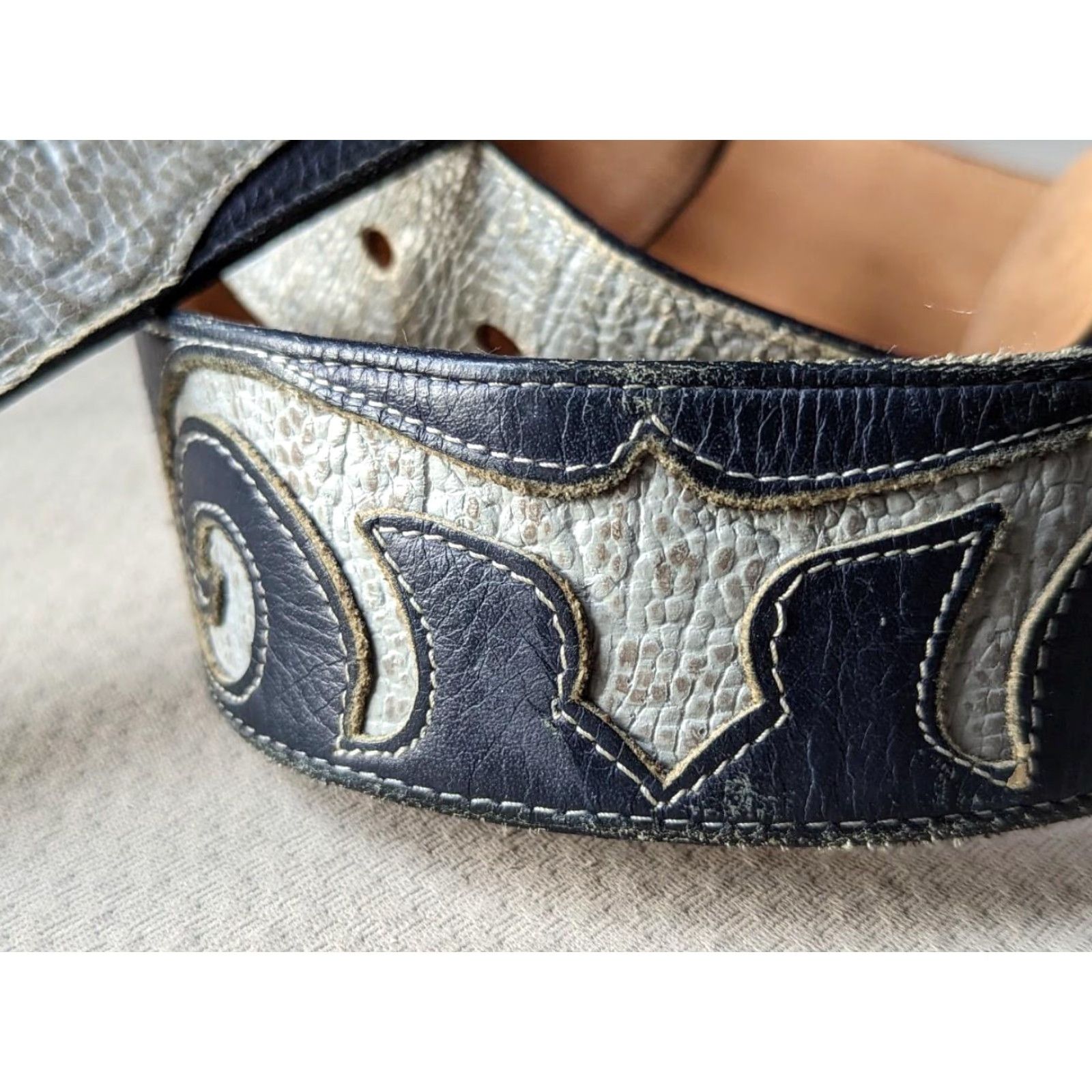 VINTAGE Tony Lama belt 1-5/8 wide 32 blue/gray USA made cowhide leather Western belt Mens