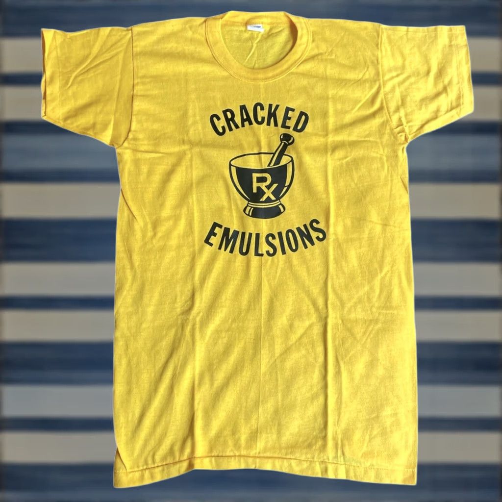 Vintage VTG Single Stitch Shirt Women Yellow Cracked Emulsions 1980s L Large 18in Cotton Blend Graphic Casual Size L / US 10 / IT 46 - 1 Thumbnail