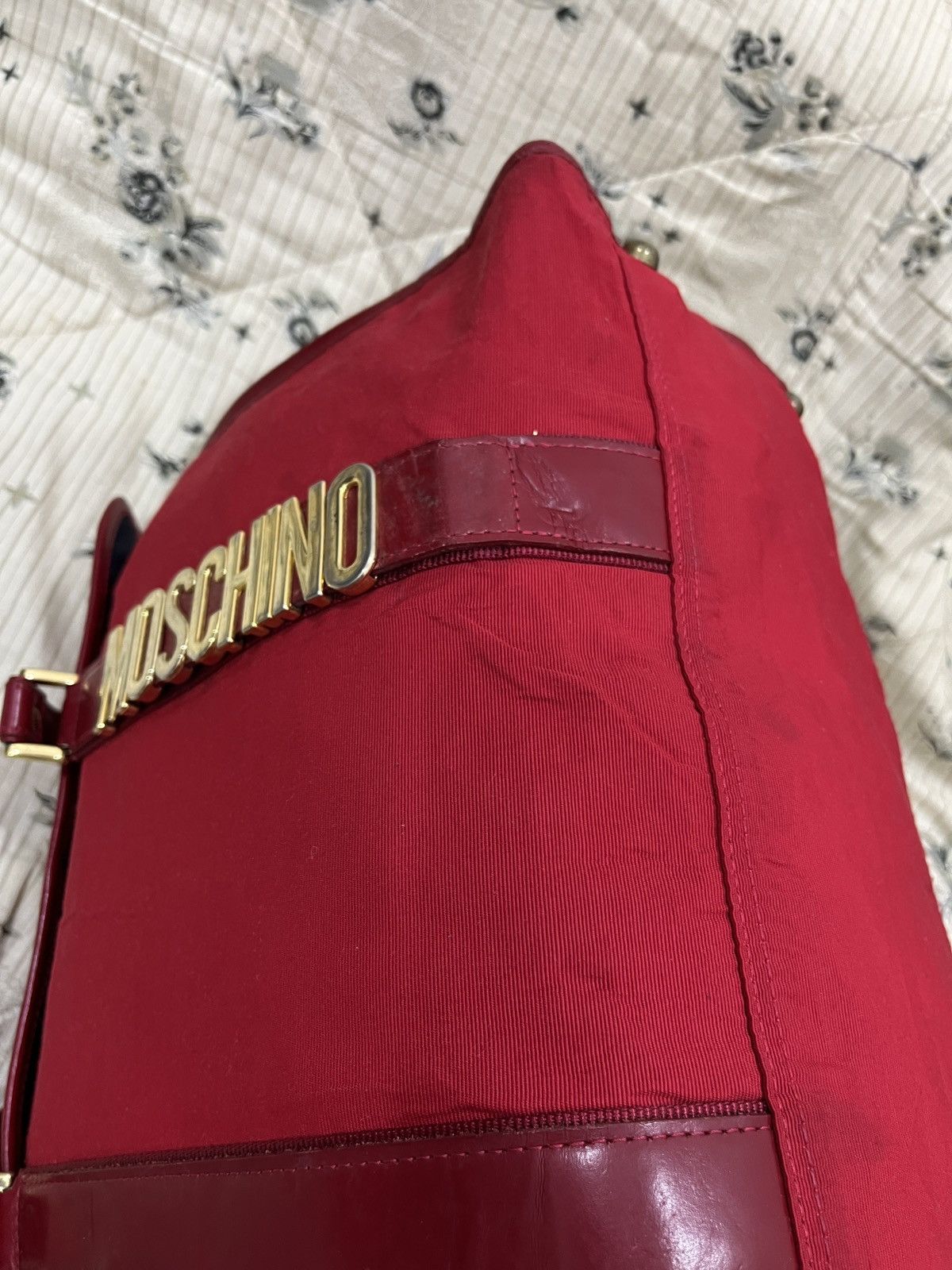 Designer × Moschino 🔥🔥🔥STEALS MOSCHINO TRAVEL BAG Size ONE SIZE - 14 Thumbnail
