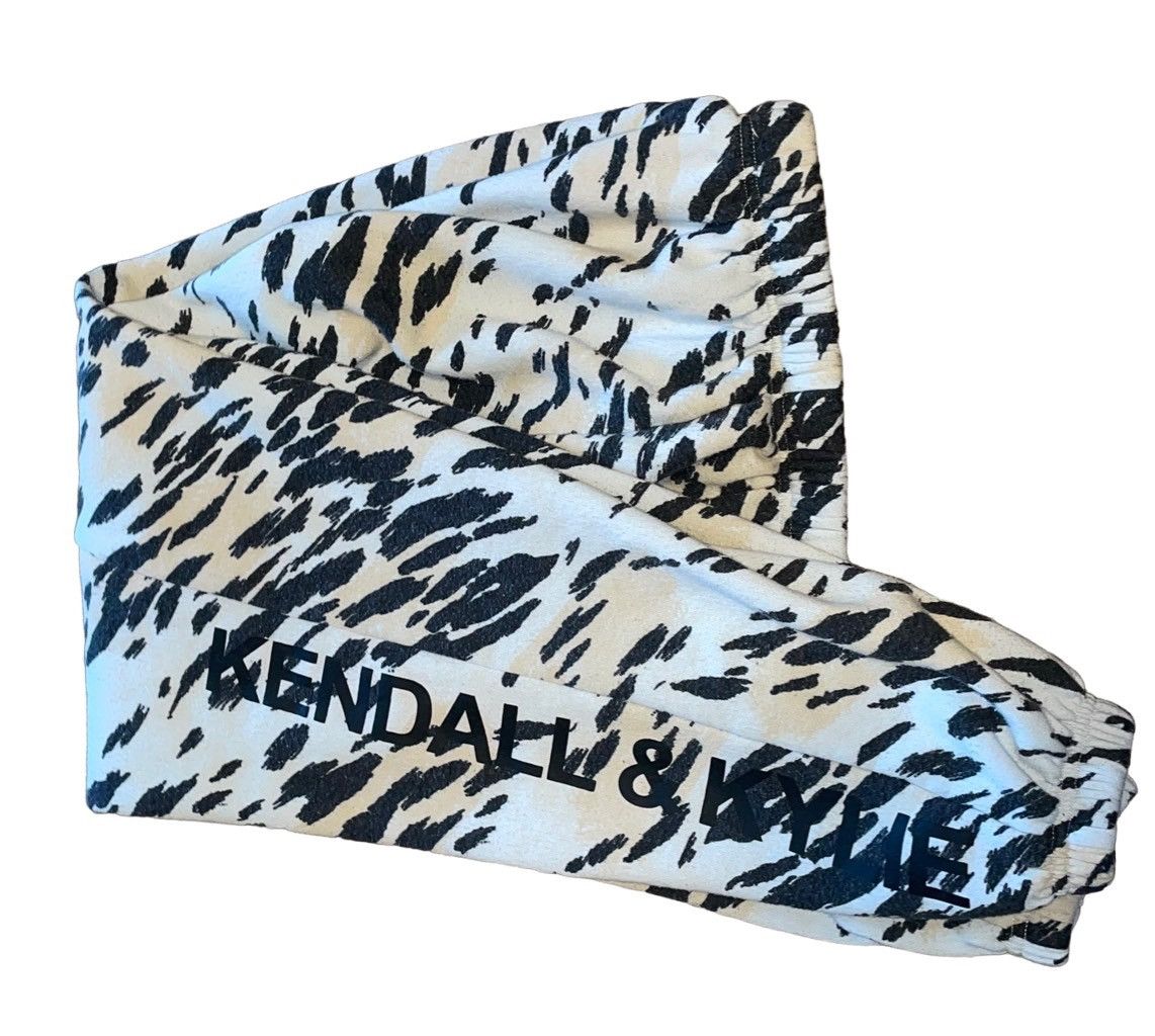 Kendall And Kylie Kendall & Kylie Cheetah Logo Joggers Size 28" / US 6 / IT 42 - 1 Thumbnail