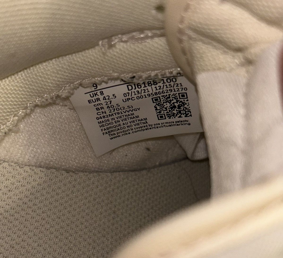 Nike Nike dunk coconut milk Size US 9 / EU 42 - 6 Thumbnail