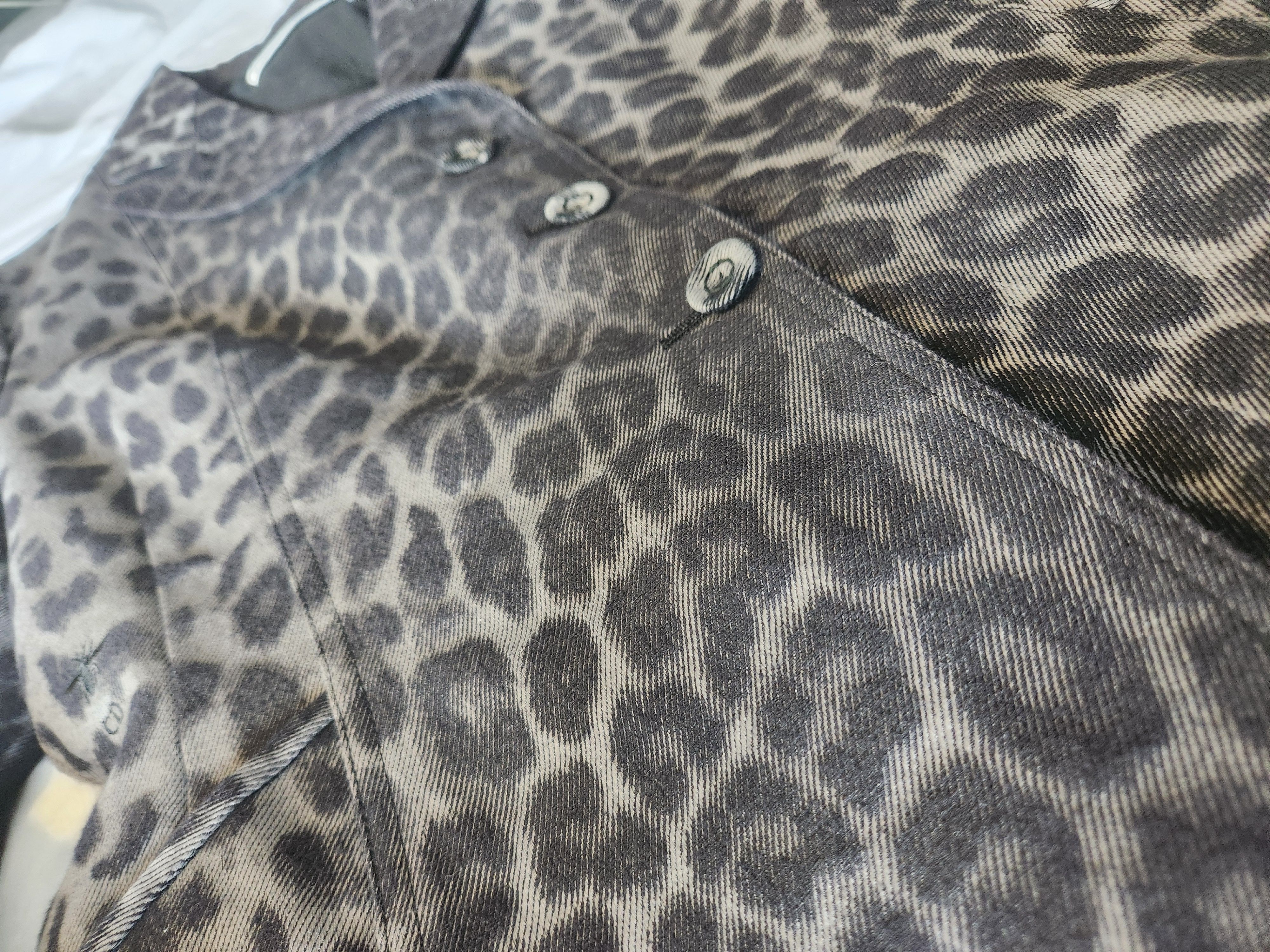 Dior Christian Dior Leopard Print Denim Blazer Jacket Size XL / US 12-14 / IT 48-50 - 4 Thumbnail