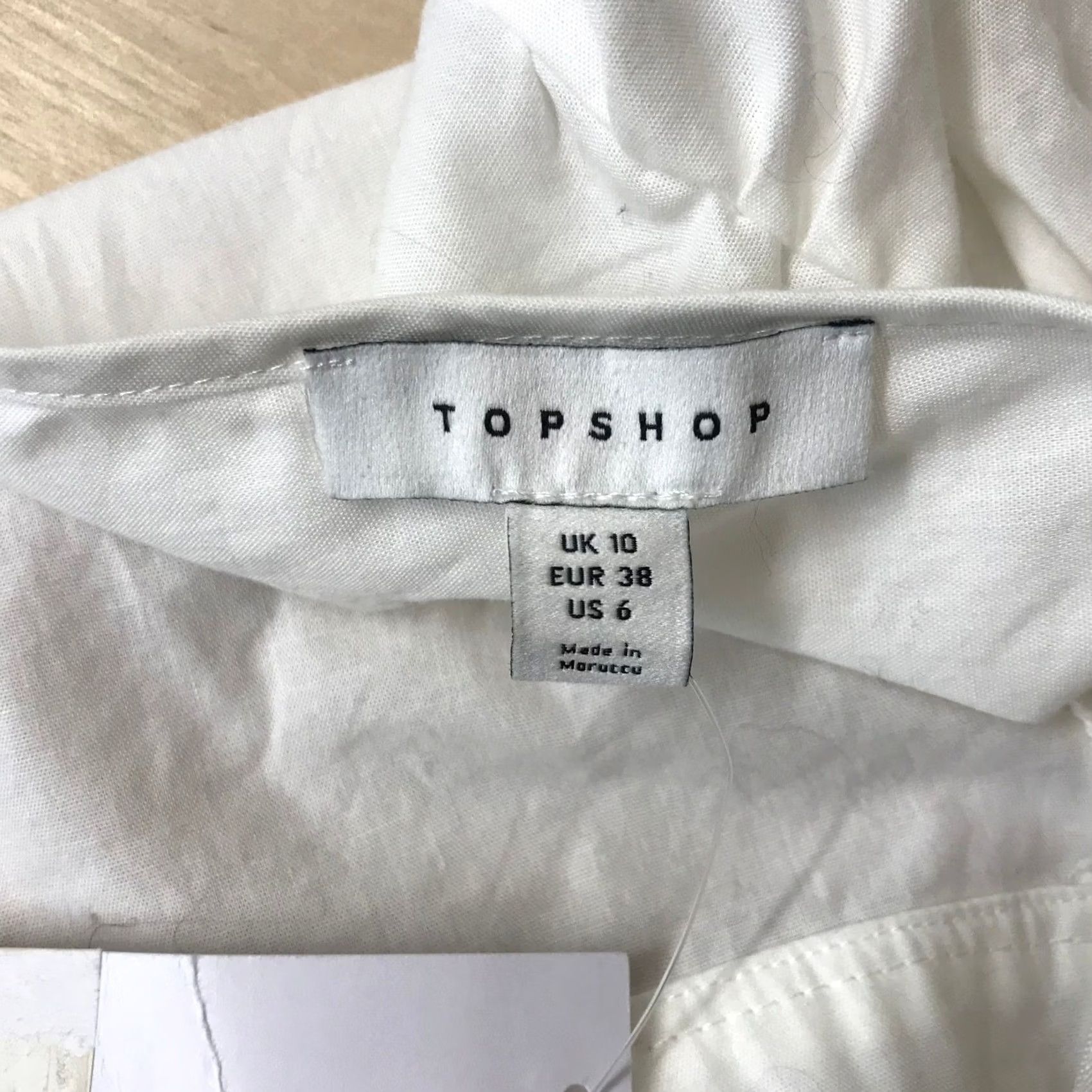Topshop TOPSHOP White Puff Sleeve Peplum V-Neck Button Back Blouse Top US 6 UK 10 Size M / US 6-8 / IT 42-44 - 7 Thumbnail