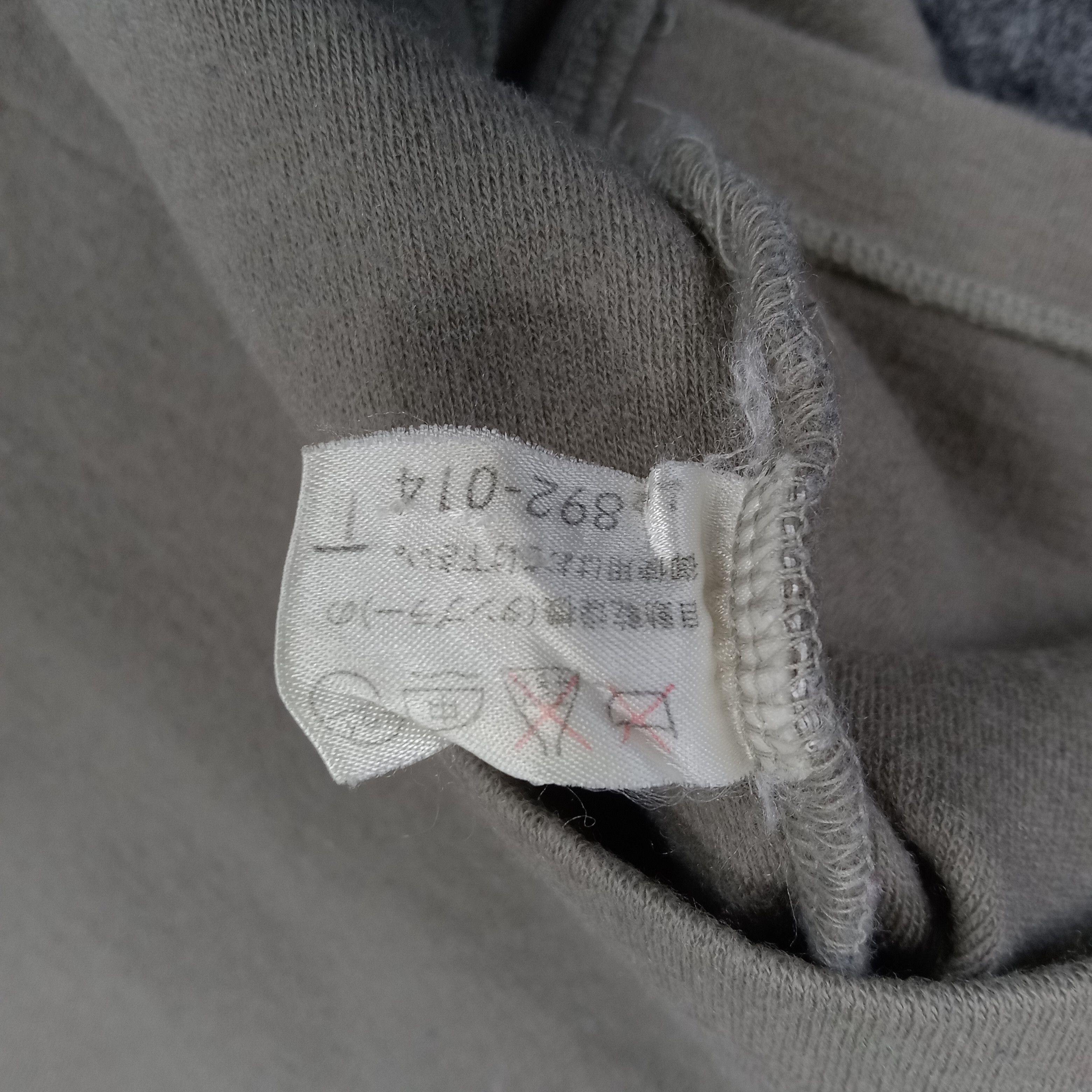 Balenciaga Balenciaga Sport Luxury Brand Long Sleeve Tshirt Size US L / EU 52-54 / 3 - 9 Thumbnail