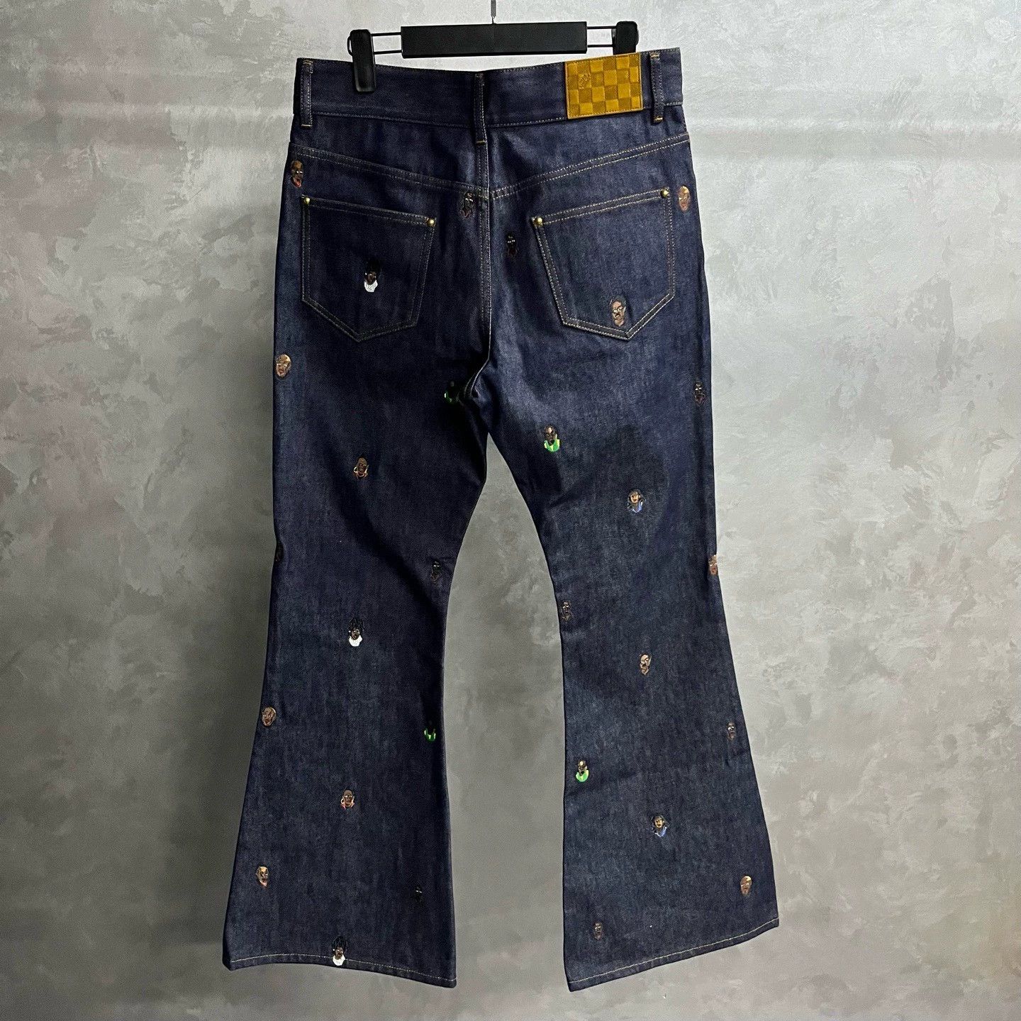 Louis Vuitton louis vuitton blue logo embroidered flared jeans Size US 30 / EU 46 - 2 Thumbnail