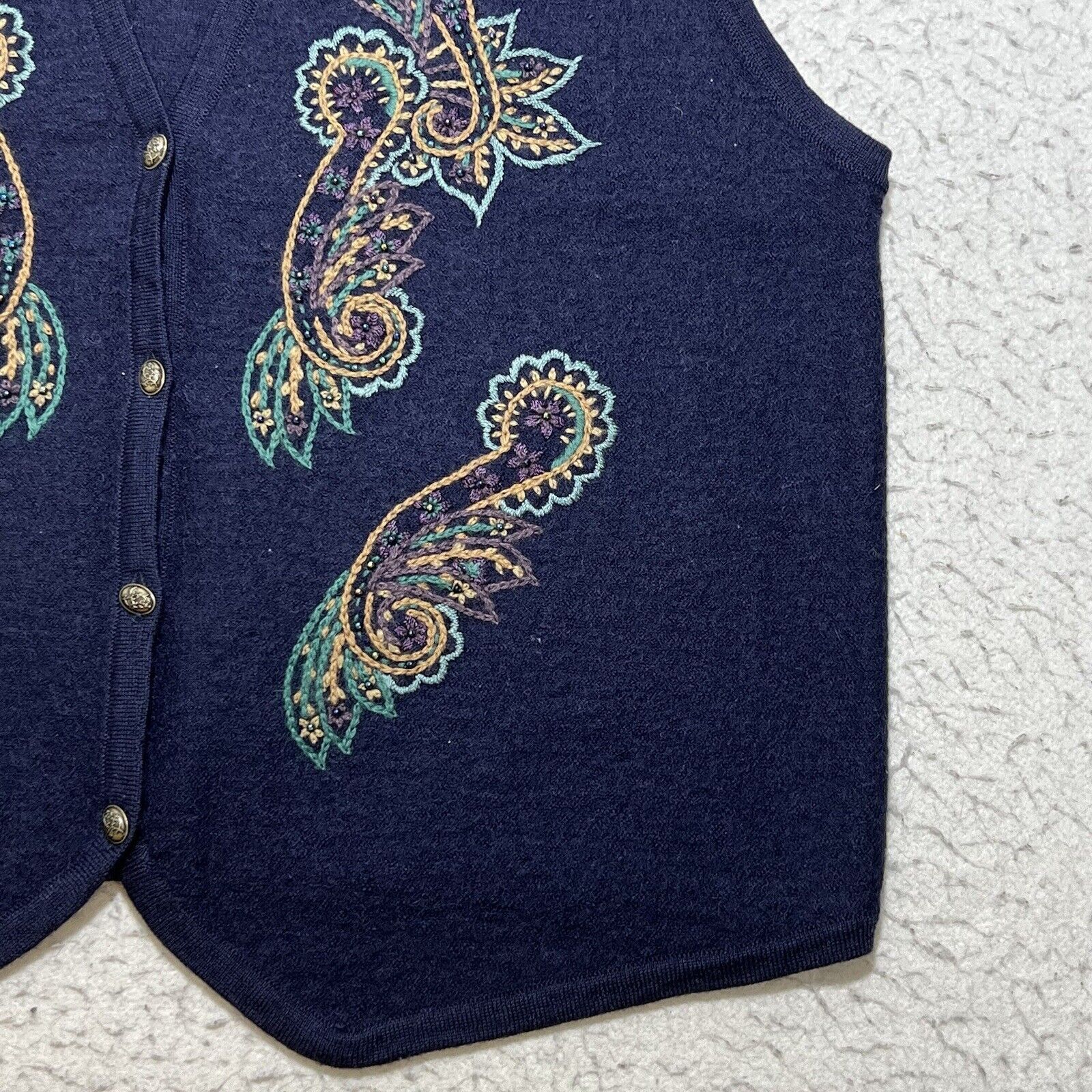 Vintage Vintage Koret Wool Cardigan Sweater Vest Embroidery V-Neck Size L / US 10 / IT 46 - 5 Thumbnail