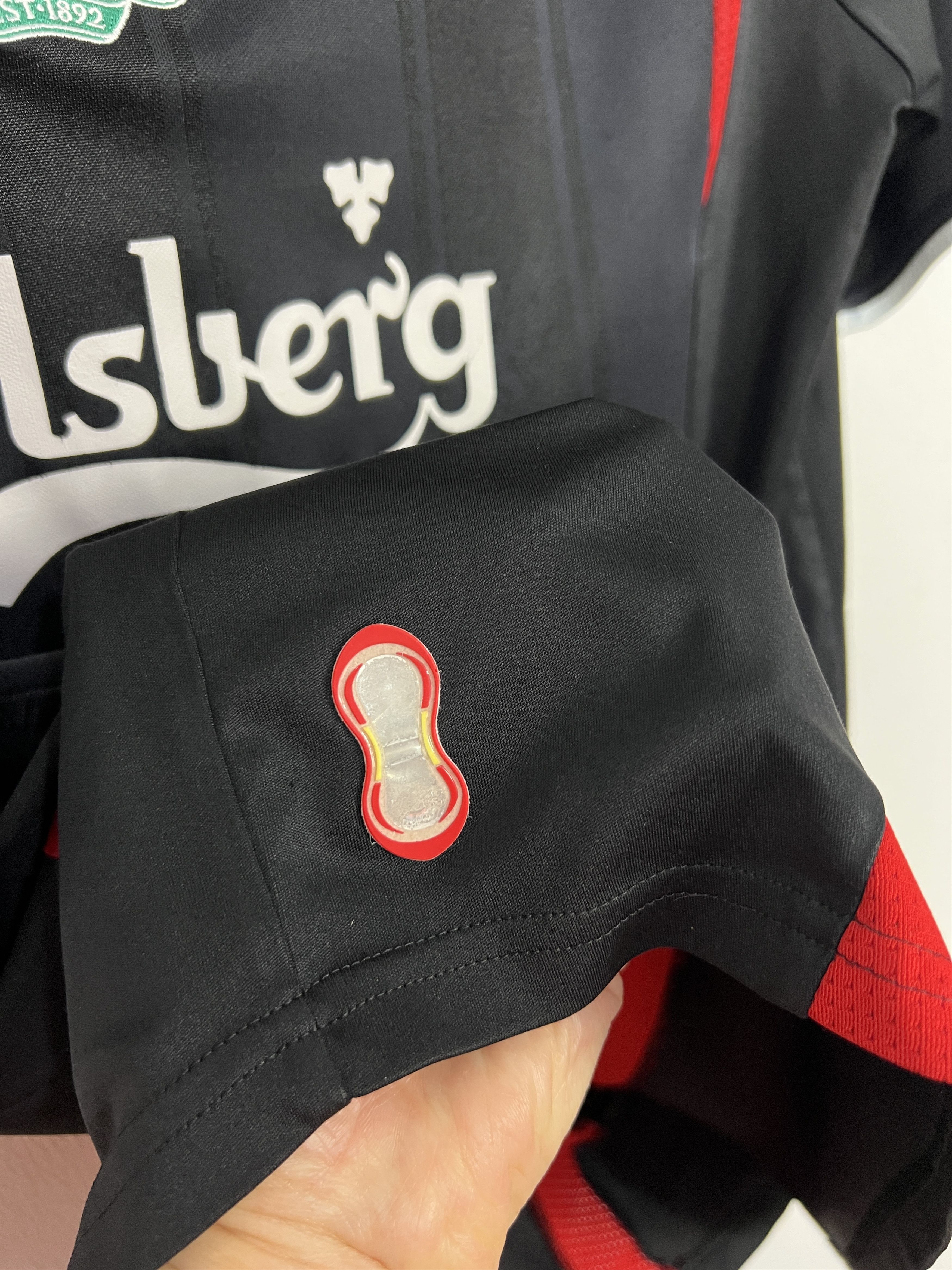 Adidas Liverpool Third football shirt Soccer Jersey Trikot Rare Size US M / EU 48-50 / 2 - 6 Thumbnail