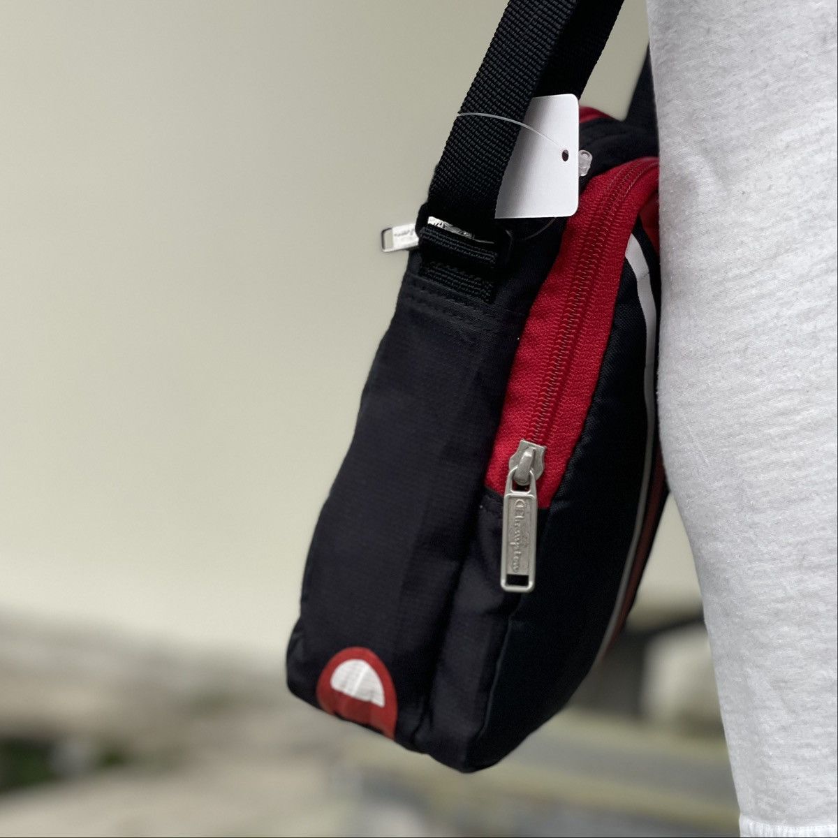 Champion STREET STYLE CHAMPION CROSSBODY Size ONE SIZE - 5 Thumbnail