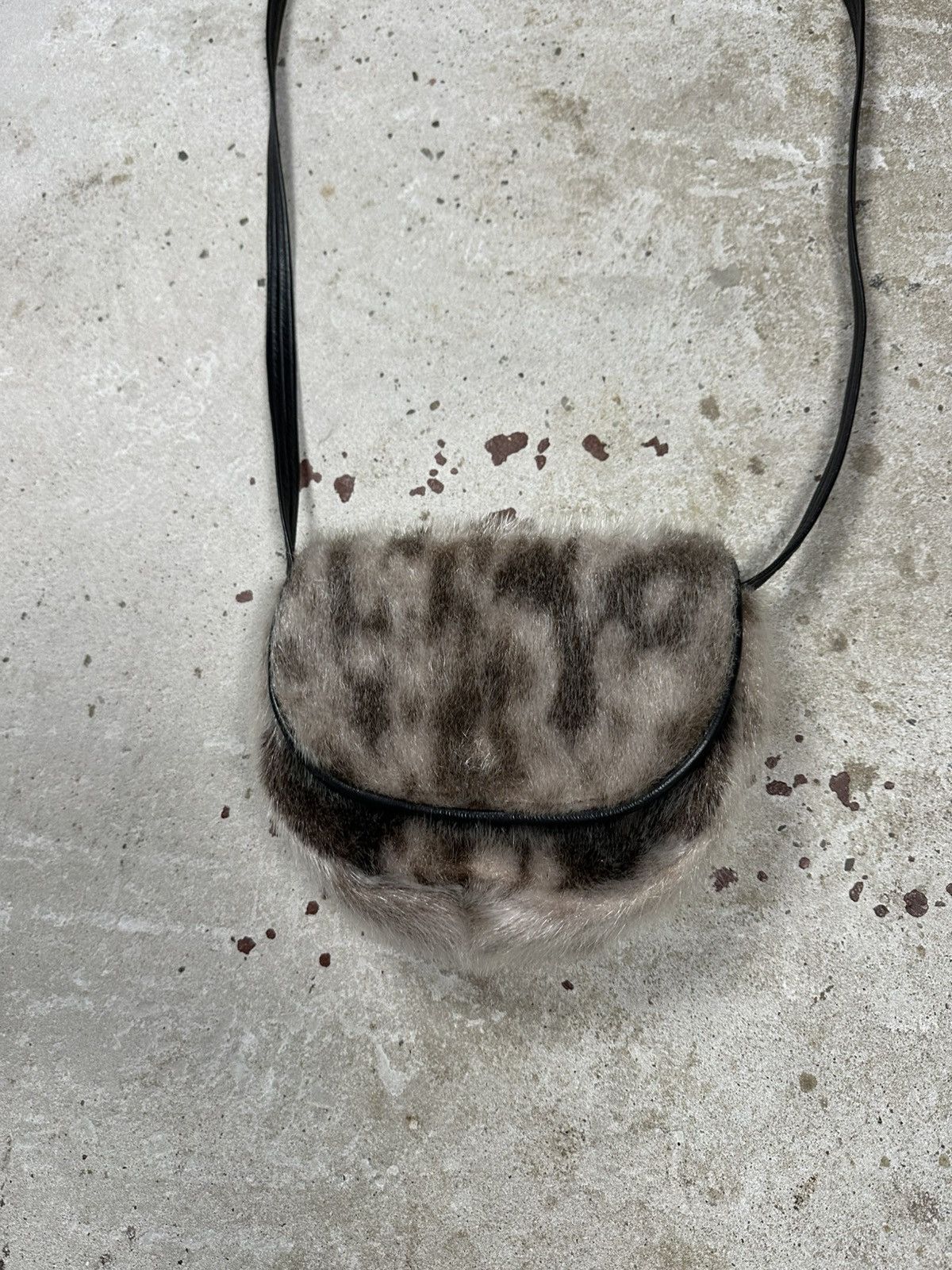 If Six Was Nine Vintage Y2K Faux Fur Grey Brown Messenger Crossbody Bag Size ONE SIZE - 4 Thumbnail