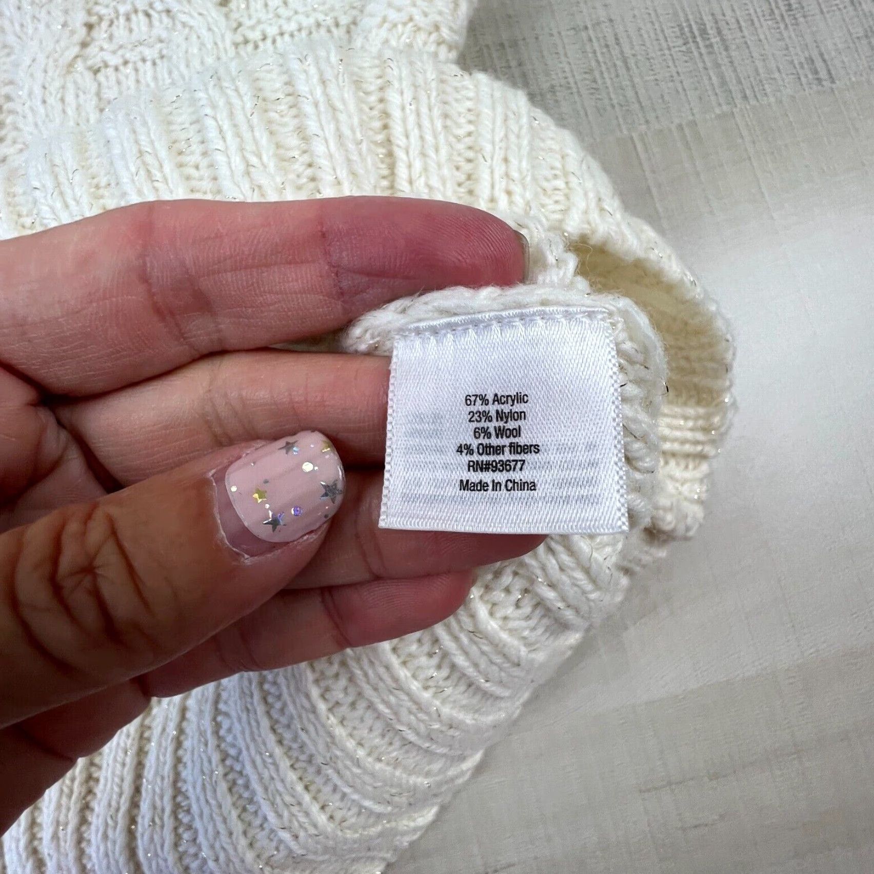 Vintage St Johns Bay Womens XL Extra Large Cream Pullover V Neck Wool Blend Cable Knit Sweater Size XL / US 12-14 / IT 48-50 - 4 Thumbnail