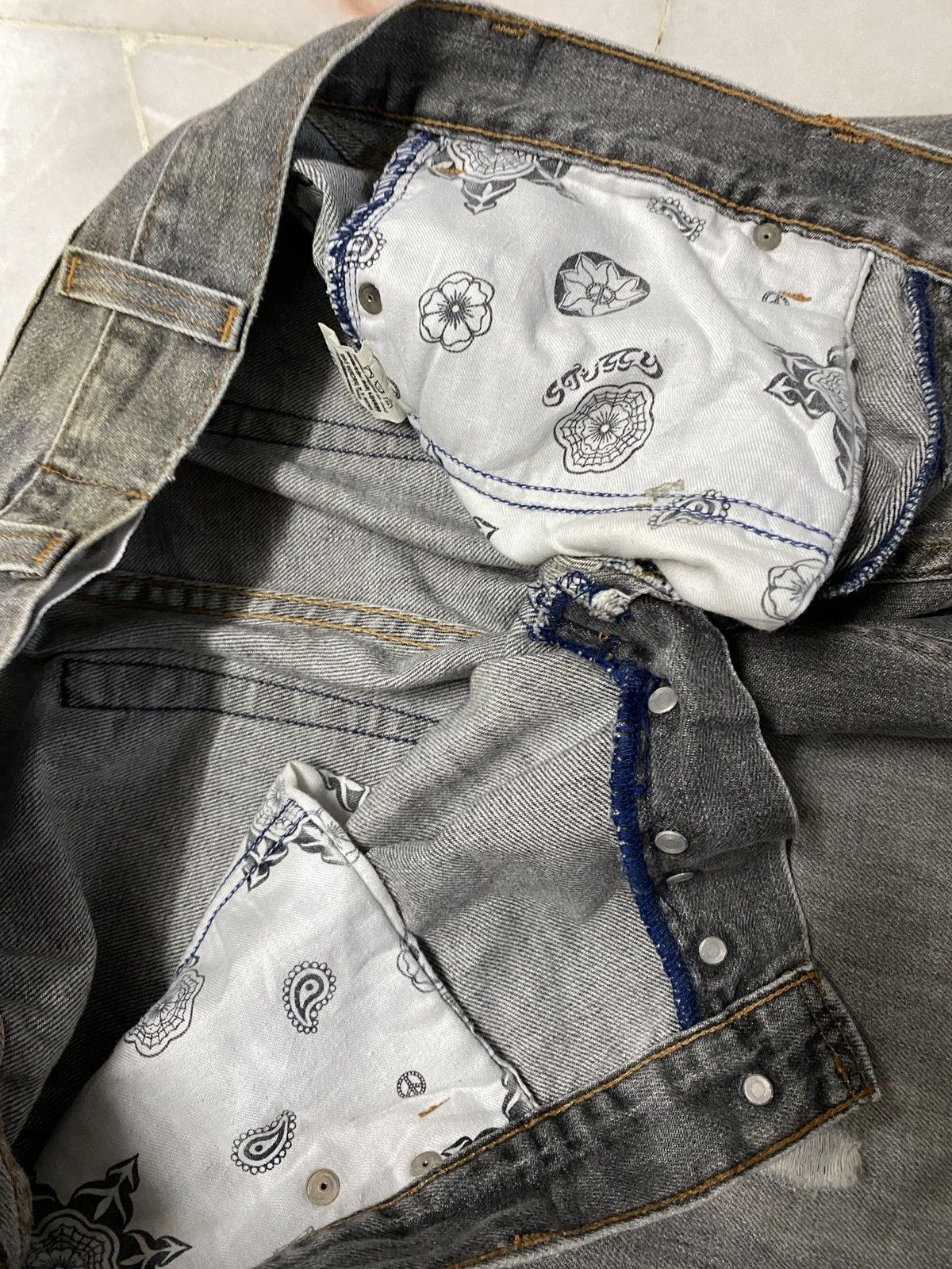 Stussy × Vintage Baggy💥90s Stussy Authentic Workgear Washed Faded Ripped jean Size US 33 - 16 Thumbnail