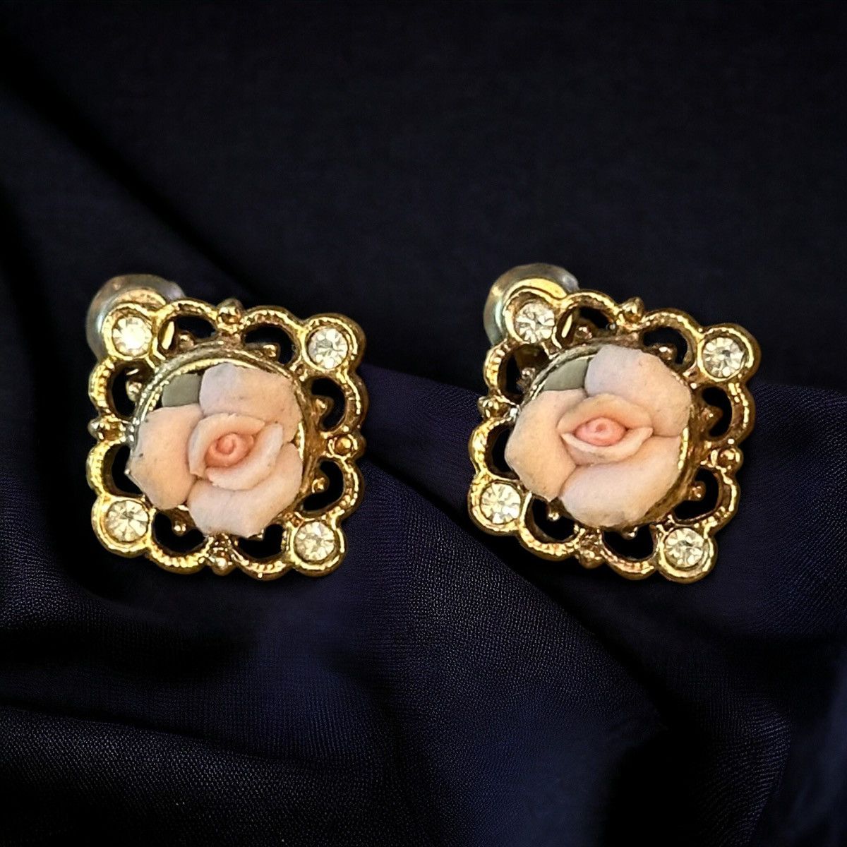 Other Pink porcelain rose earrings Size ONE SIZE - 1 Thumbnail