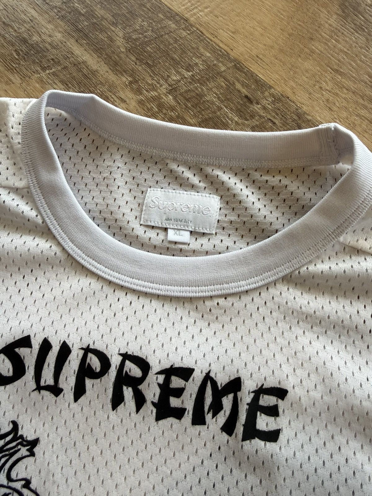 Supreme Supreme Dragon Football Jersey White/Black Size XL Size US XL / EU 56 / 4 - 3 Thumbnail