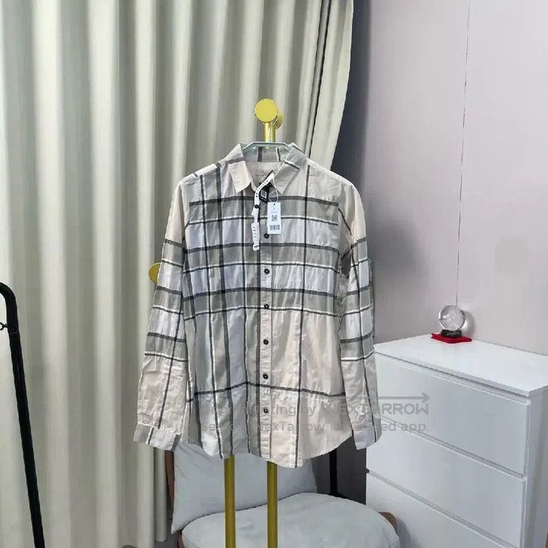 Burberry Women's Light Brown Cotton Shirt.
