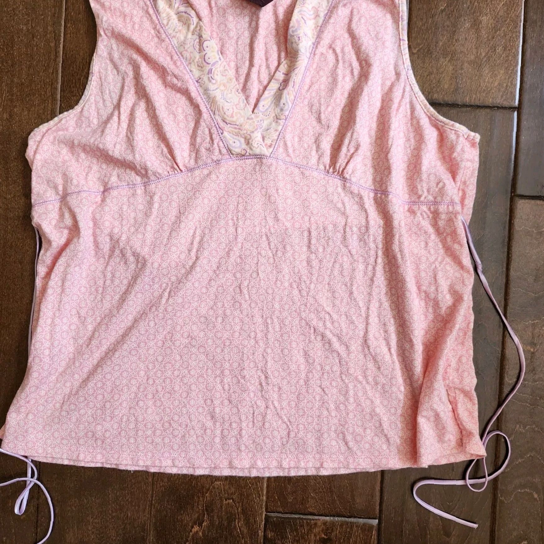 Liz Claiborne Liz Claiborne Blouse Top V-Neck Sleeveless Pink L 14 Teens Regular Shirt Womens Size XL / US 12-14 / IT 48-50 - 2 Thumbnail