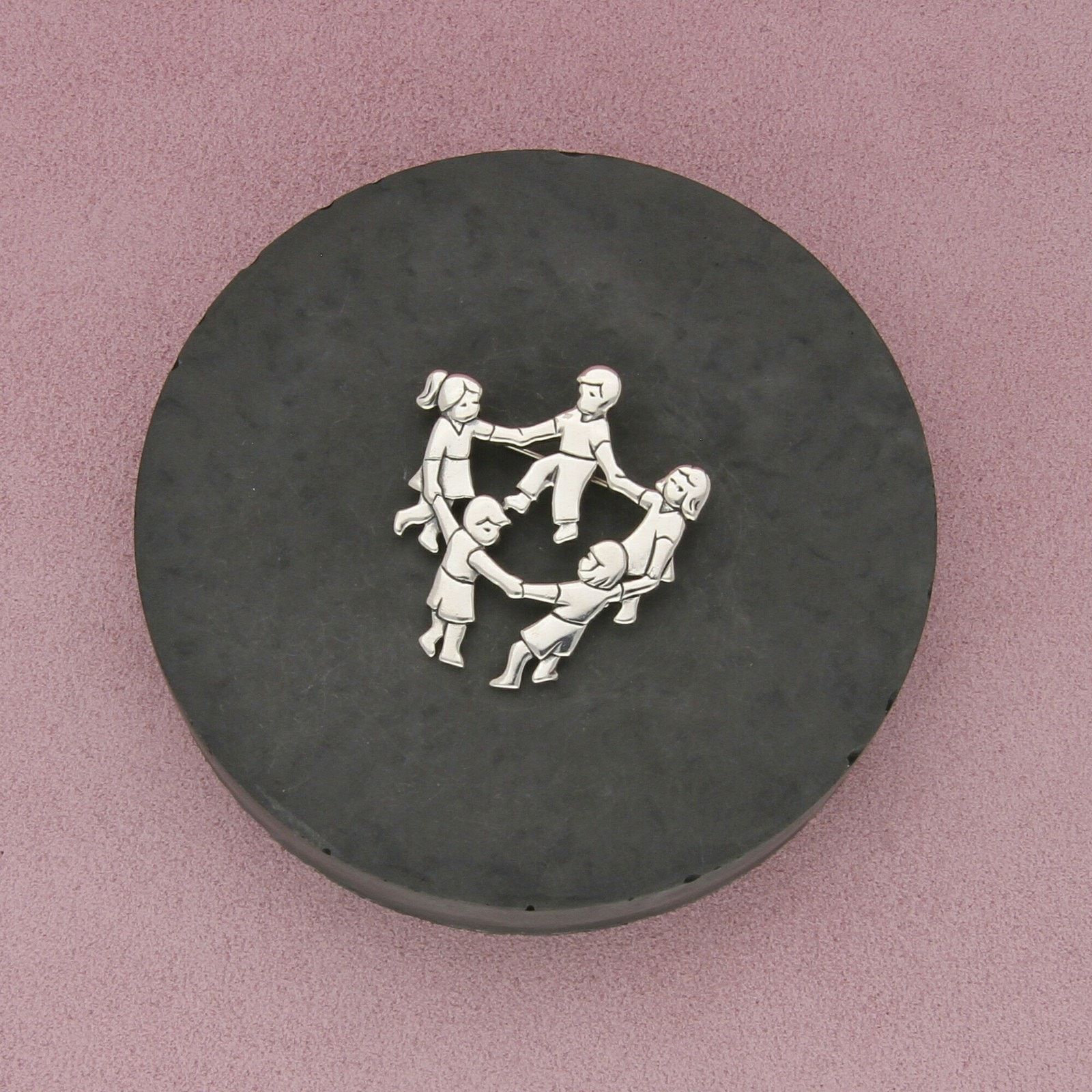 james avery sterling silver ring around the rosie brooch