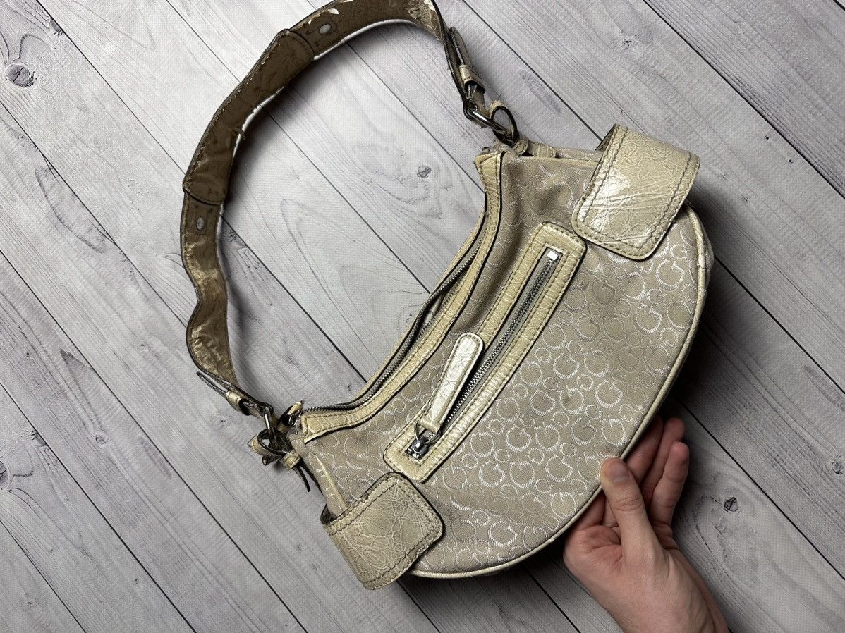 Guess × Vintage Vintage Guess bag women’s rare Y2K avant-garde Size ONE SIZE - 8 Thumbnail