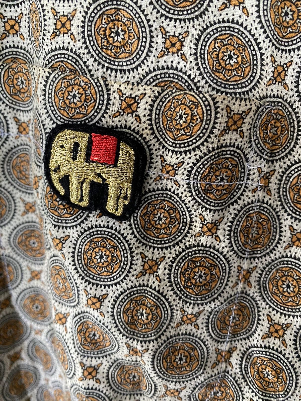 Needles 2000s Needles Persian elephant button shirt Size US M / EU 48-50 / 2 - 6 Thumbnail