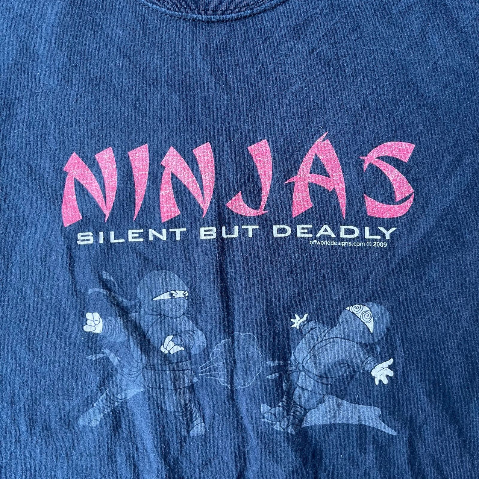 Vintage VINTAGE OFF WORLD DESIGNS NINJA SHIRT PROMO BLACK 2XL FUNNY Size US XXL / EU 58 / 5 - 3 Thumbnail