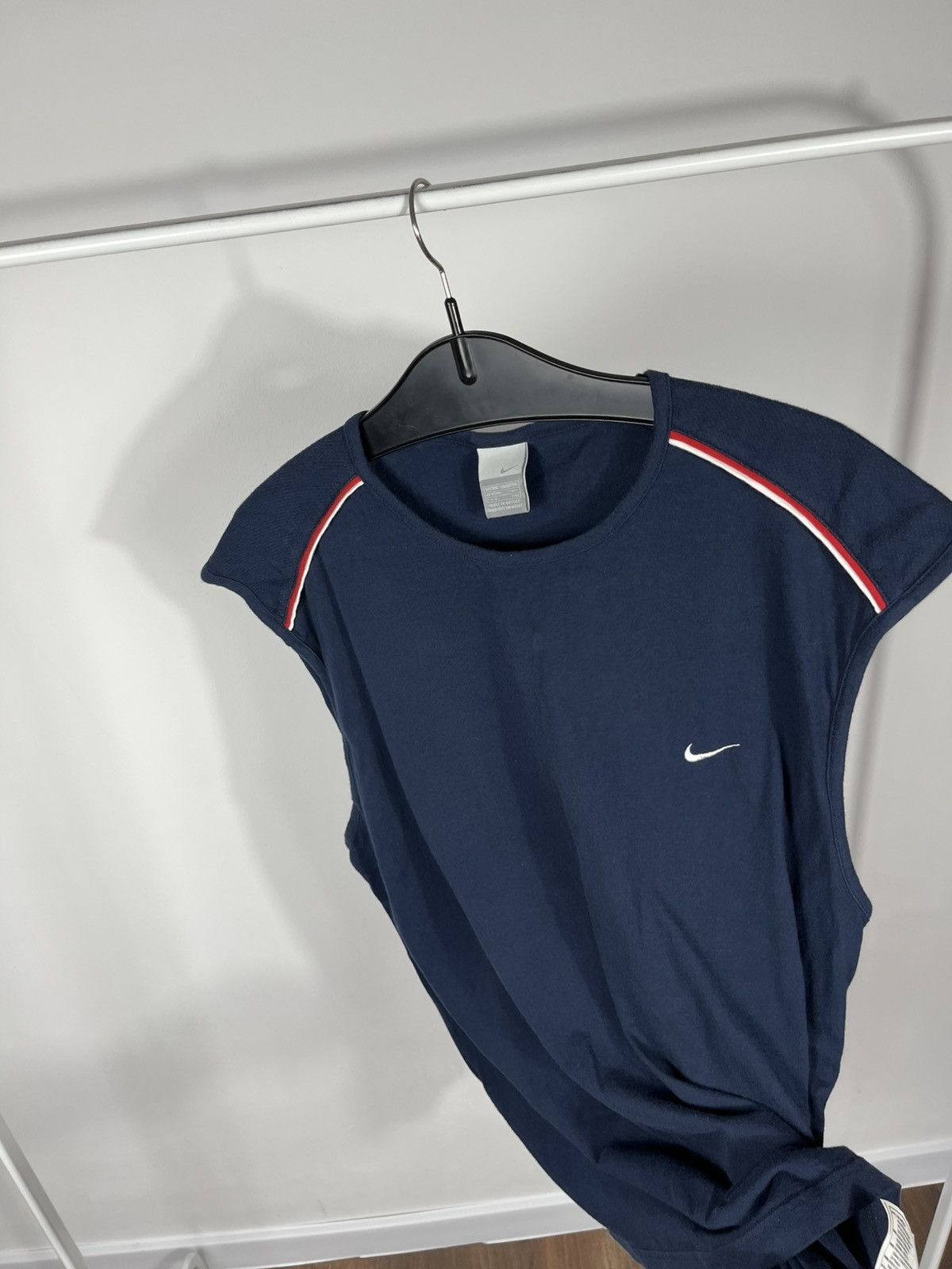 Nike Nike Vintage Sleeveless T Shirt Navy Streetwear Y2K Top XXL Size US XXL / EU 58 / 5 - 10 Thumbnail