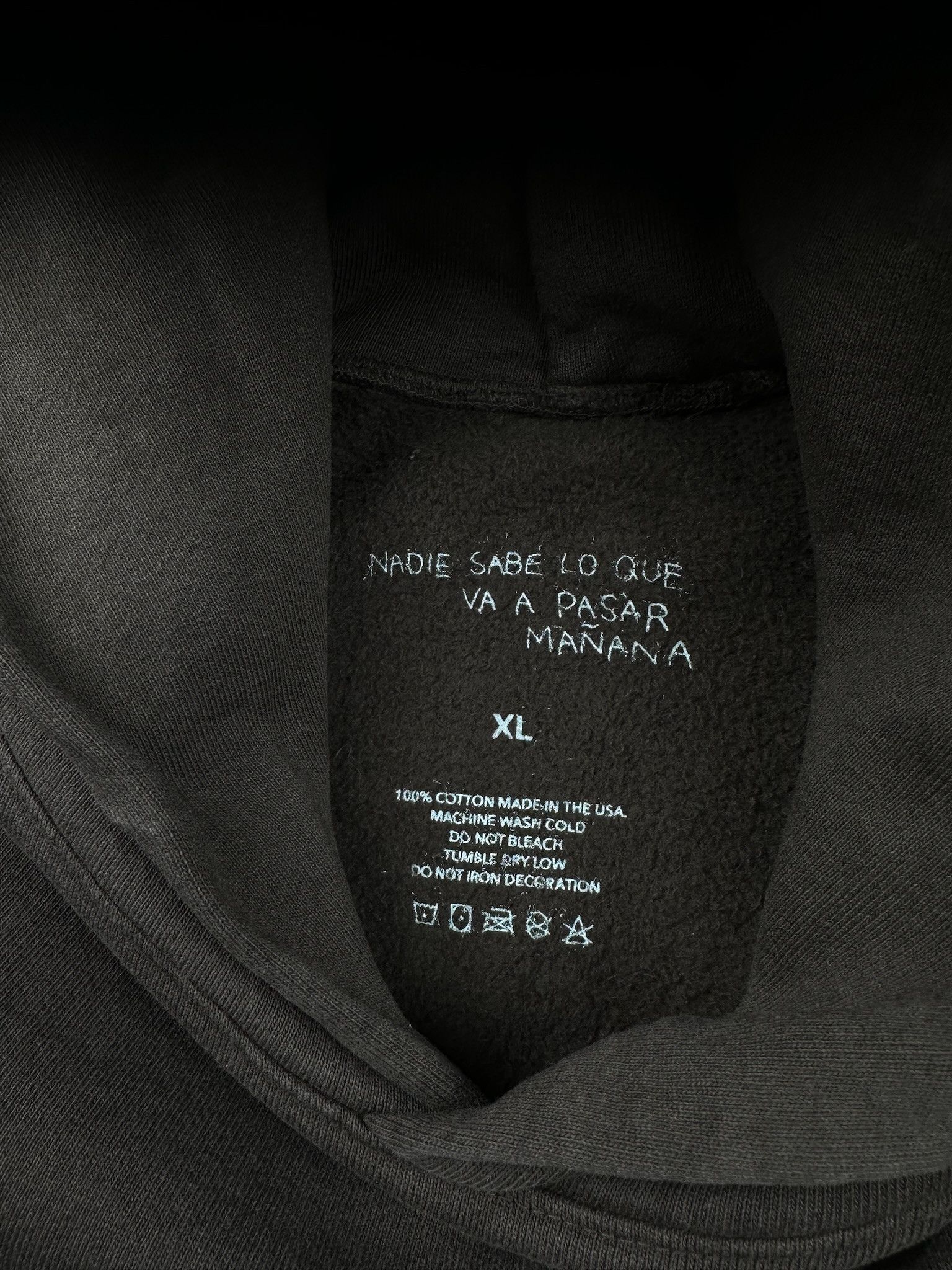Other Bad bunny NSLQVAPM Tour hoodie Size US XL / EU 56 / 4 - 7 Thumbnail