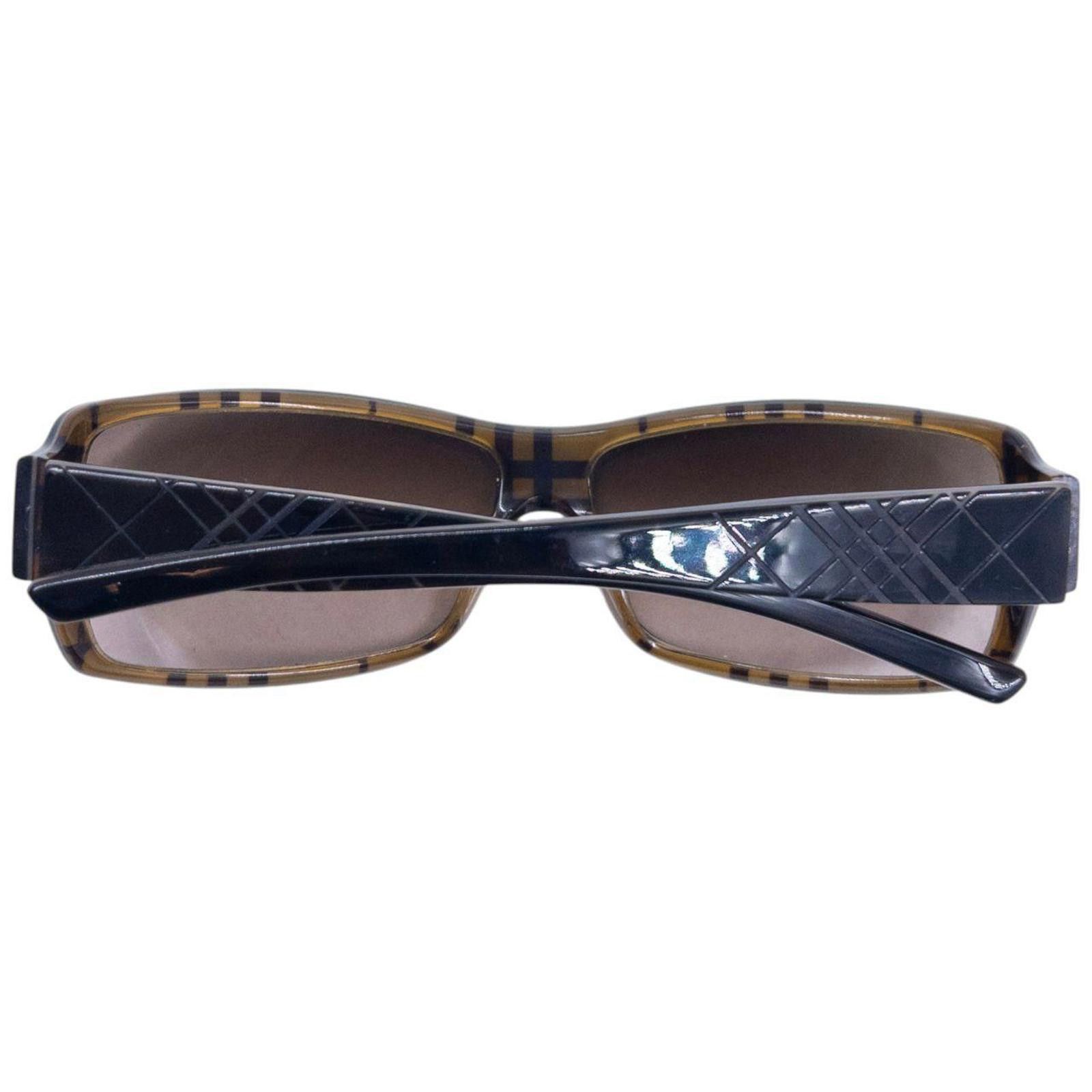 Burberry Vintage Burberry Nova Check Embossed Tortoise Sunglasses Size ONE SIZE - 8 Thumbnail