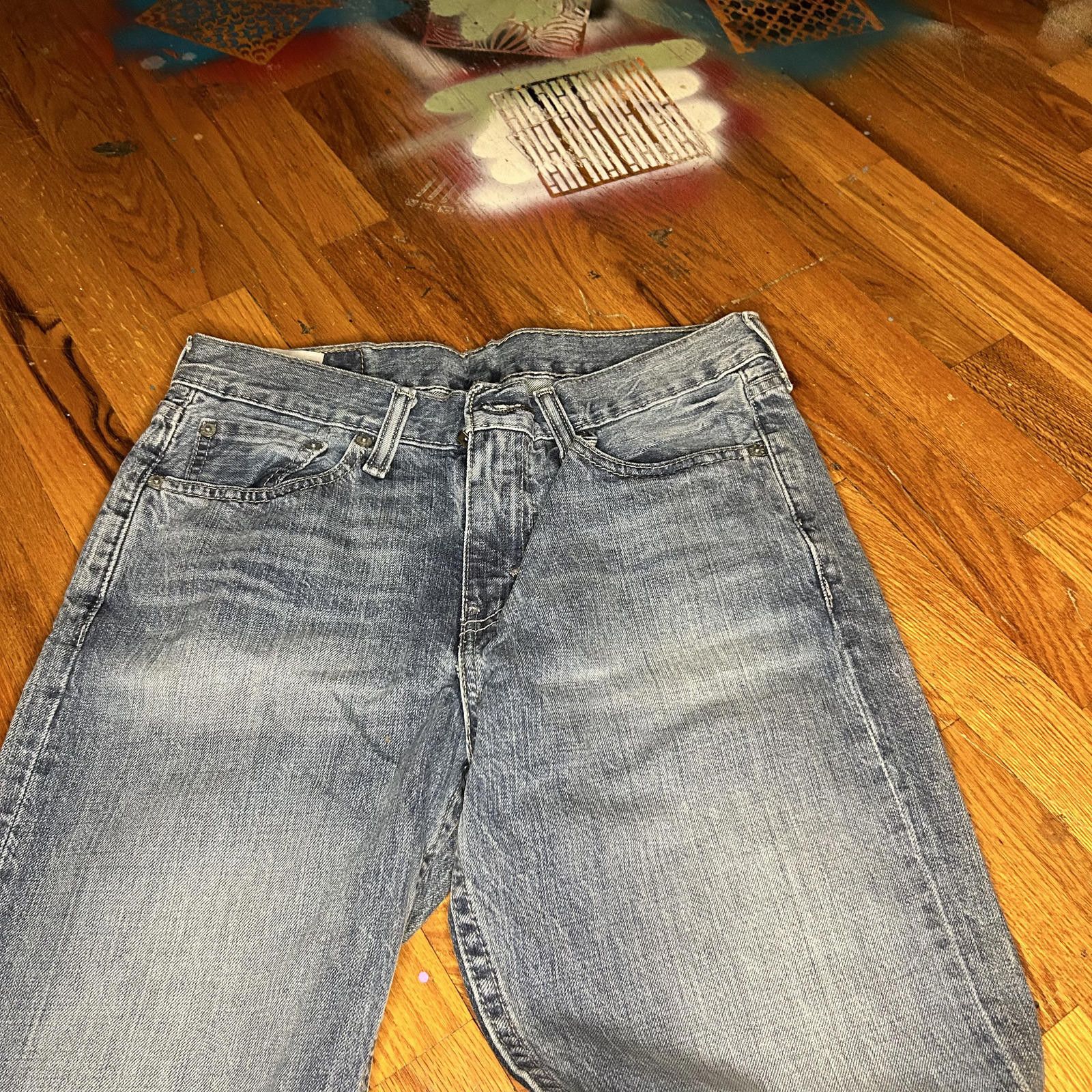 Levi's Levi's 514 Men's Jeans - Classic Denim Coolness Size US 29 - 2 Thumbnail