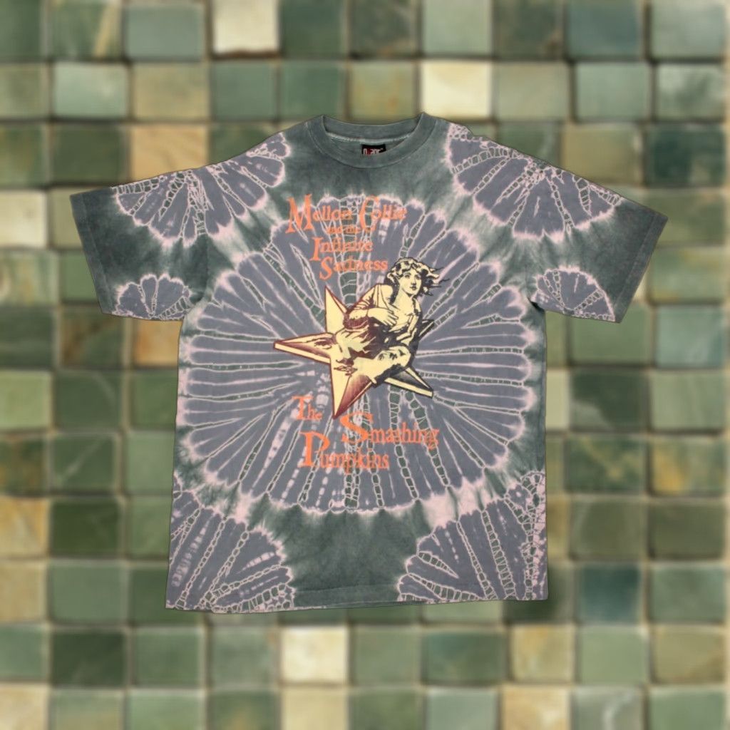 Vintage VINTAGE Nike Shirt Mens XL Blue 90s Smashing Pumpkins Mellon Collie Graphic Tee Decade 1990s Band Size US XL / EU 56 / 4 - 1 Thumbnail