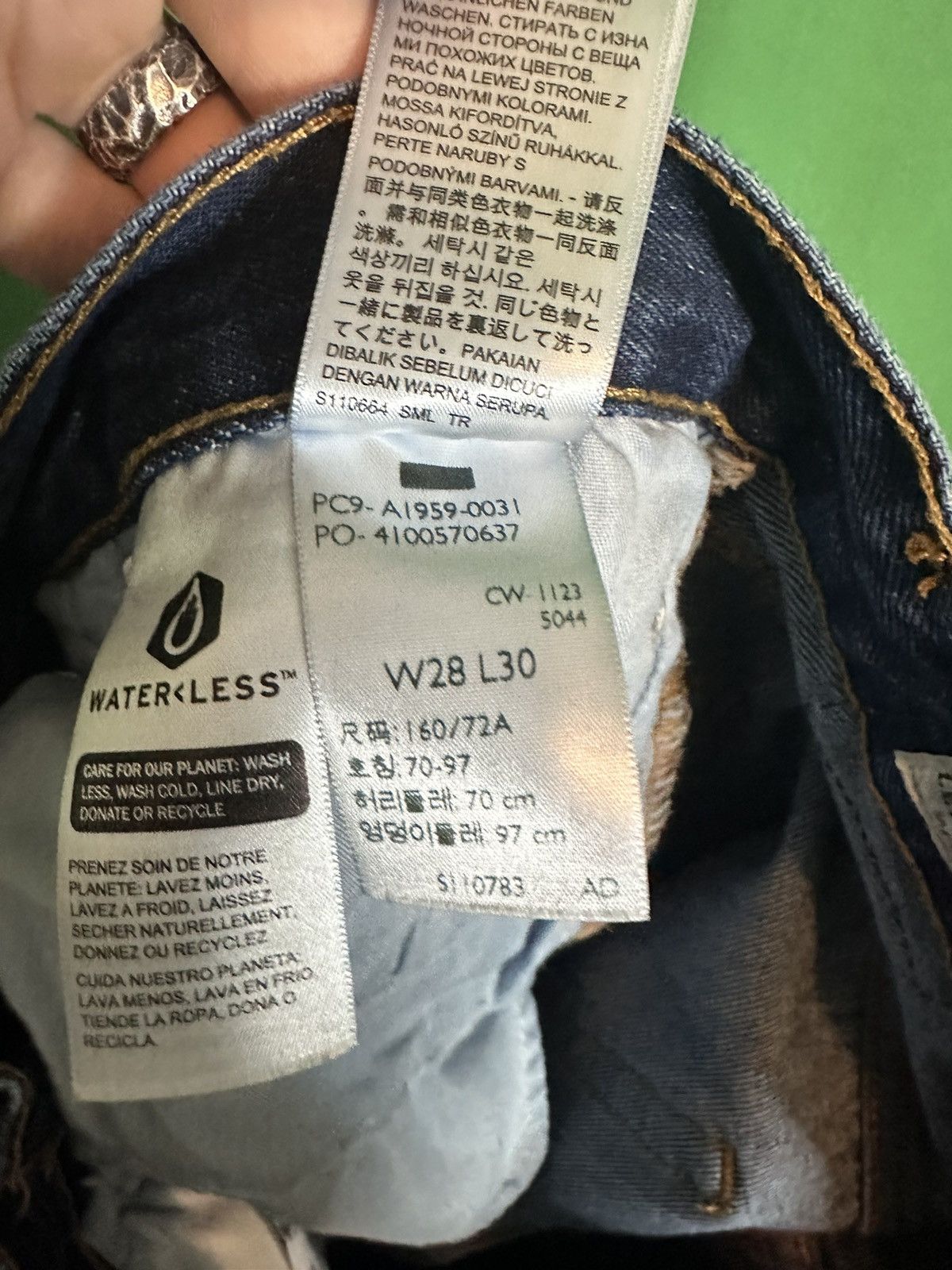 Levi's Big E 501 90s premium denim indigo whiskered jeans Size US 28 / EU 44 - 13 Thumbnail