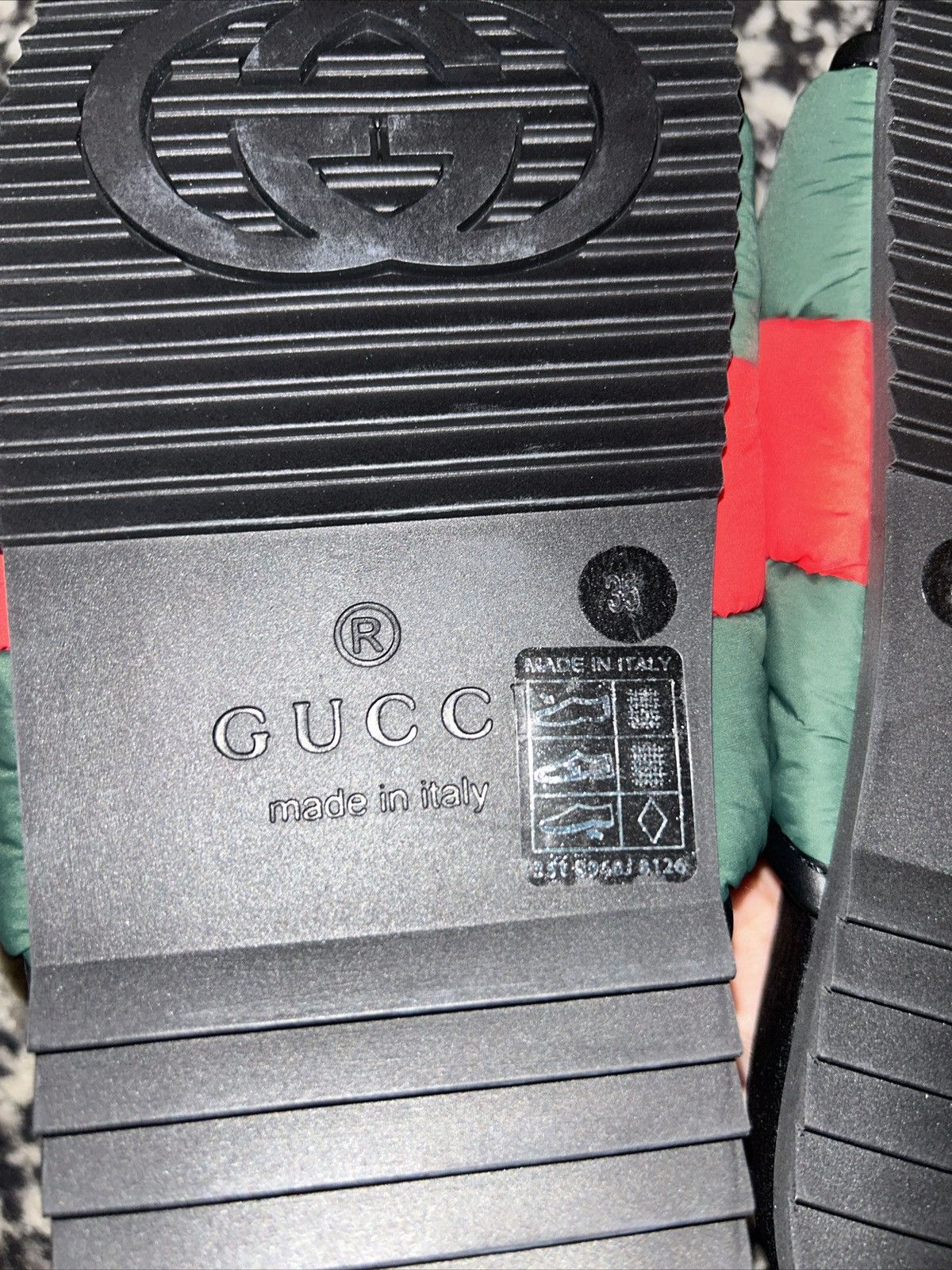 Gucci Gucci Padded Web Sandal Slide size 35 Puffer Nylon Size US 5 / IT 35 - 6 Thumbnail