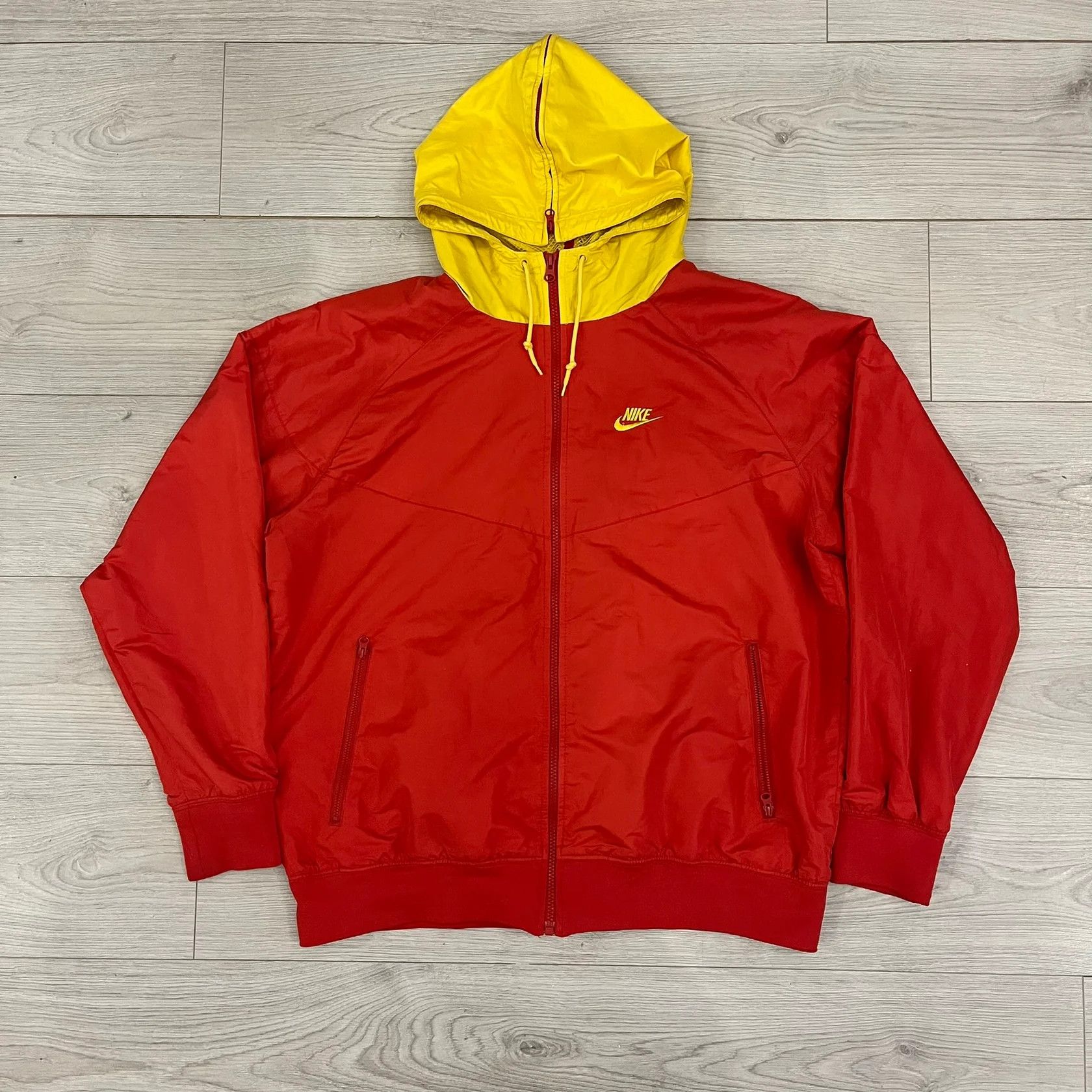 Nike Nike China Olympics 2008 Split Windbreaker (Large) Size US L / EU 52-54 / 3 - 1 Thumbnail