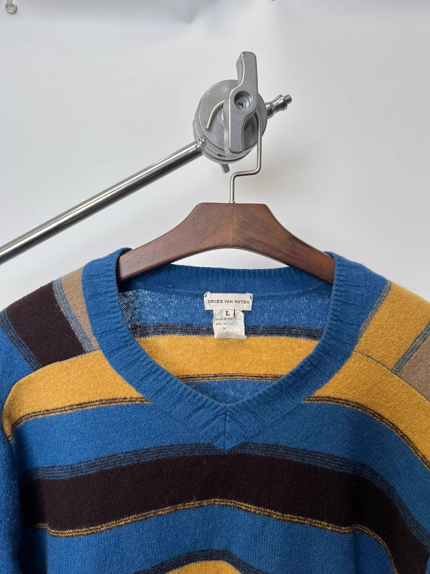 Dries Van Noten Dries Van Noten Color Blocked V-Neck Knit Sweater L Size L / US 10 / IT 46 - 3 Thumbnail
