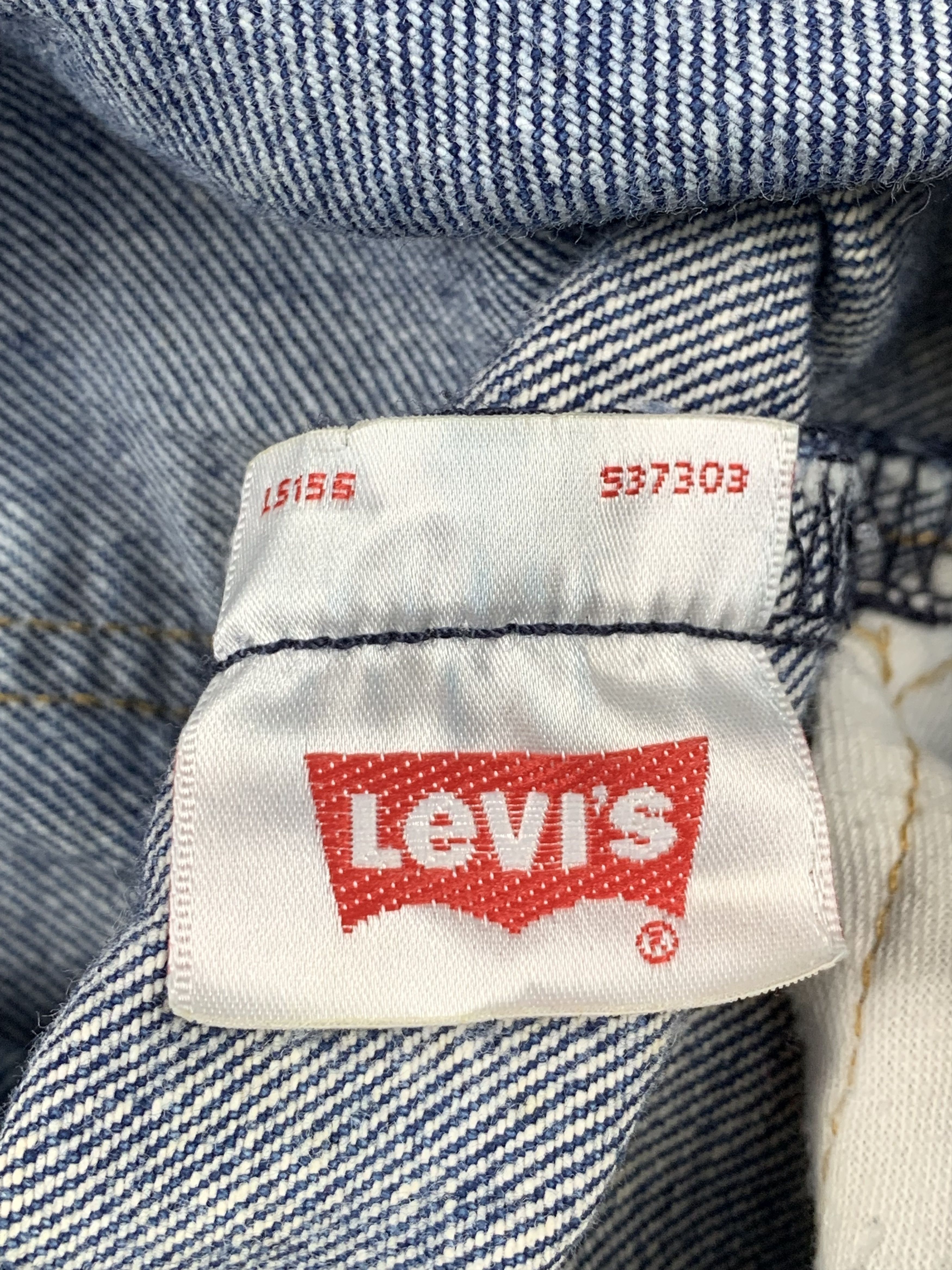 Levi's Vintage Levis 501 Faded Blue Jeans DP1974 Size US 39 - 13 Thumbnail